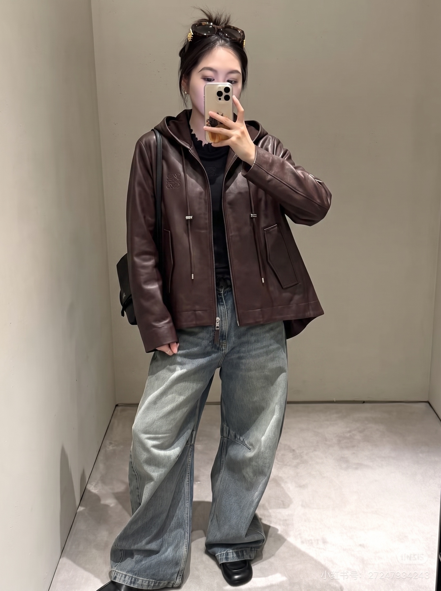 Loe 26fw leather hooded jacket