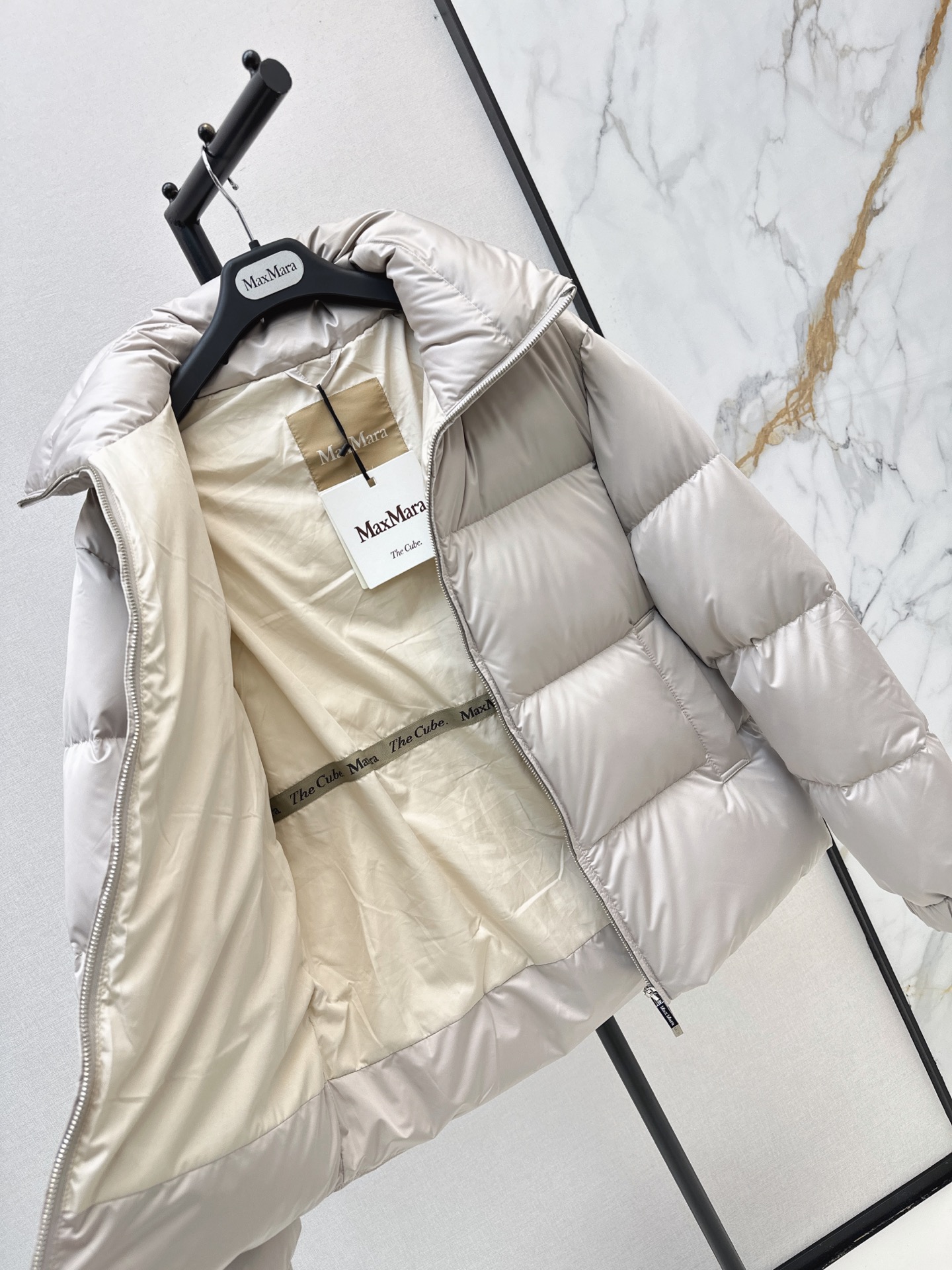 Max 26fw down jacket