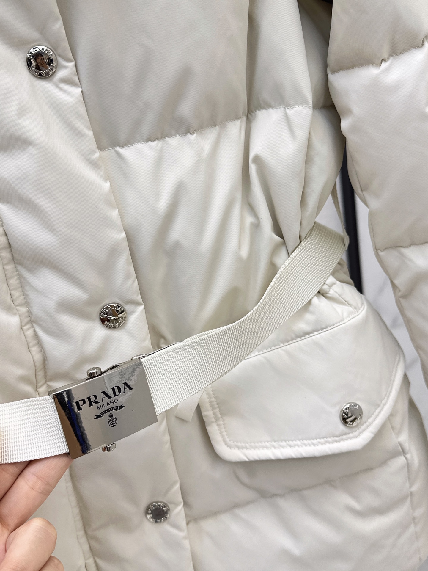 Pra 26fw hooded down jacket