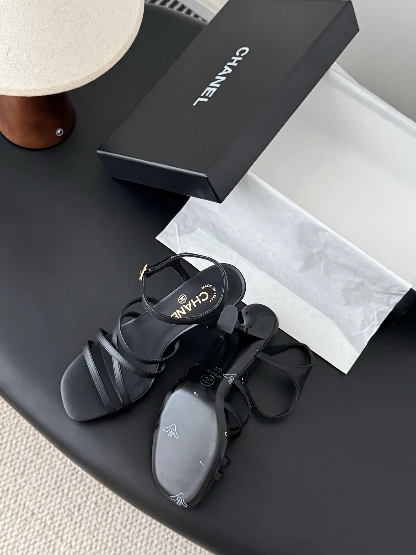 Chan 25fw high heel sandals