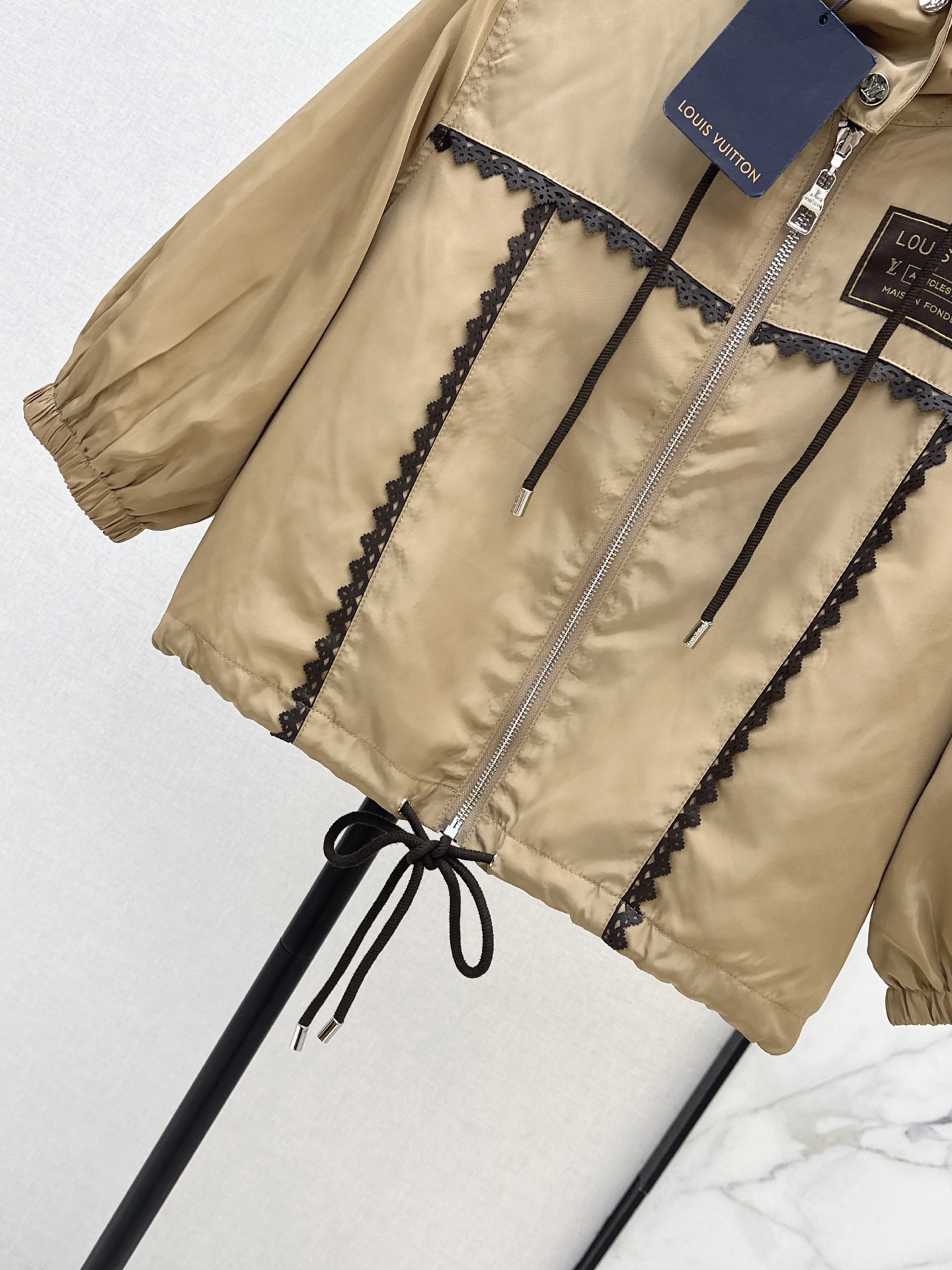 Loui 26ss lace trim jacket