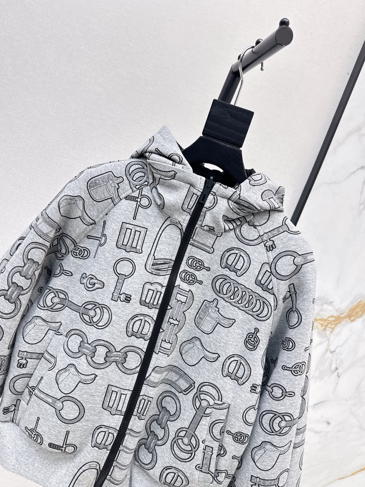 Her 26fw reversible print hooded jacket