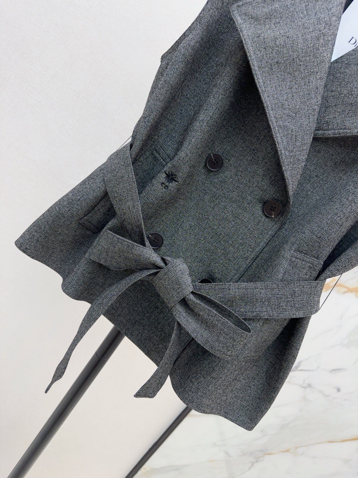 CD 26ss bee embroidery waistcoat