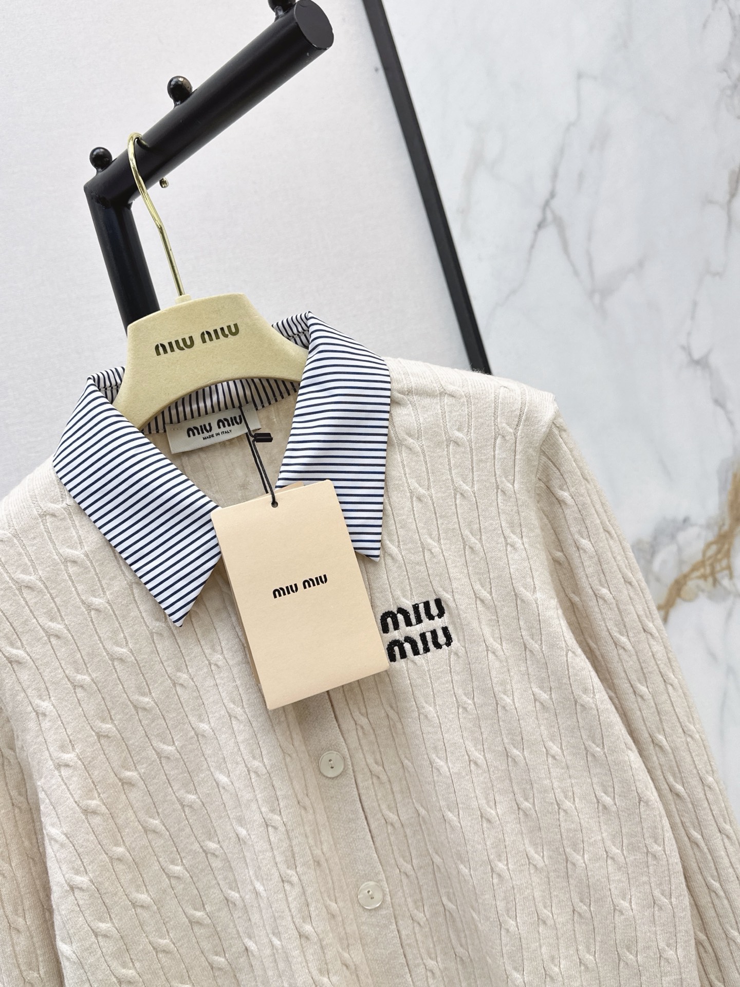 Miu 26fw knit sweater