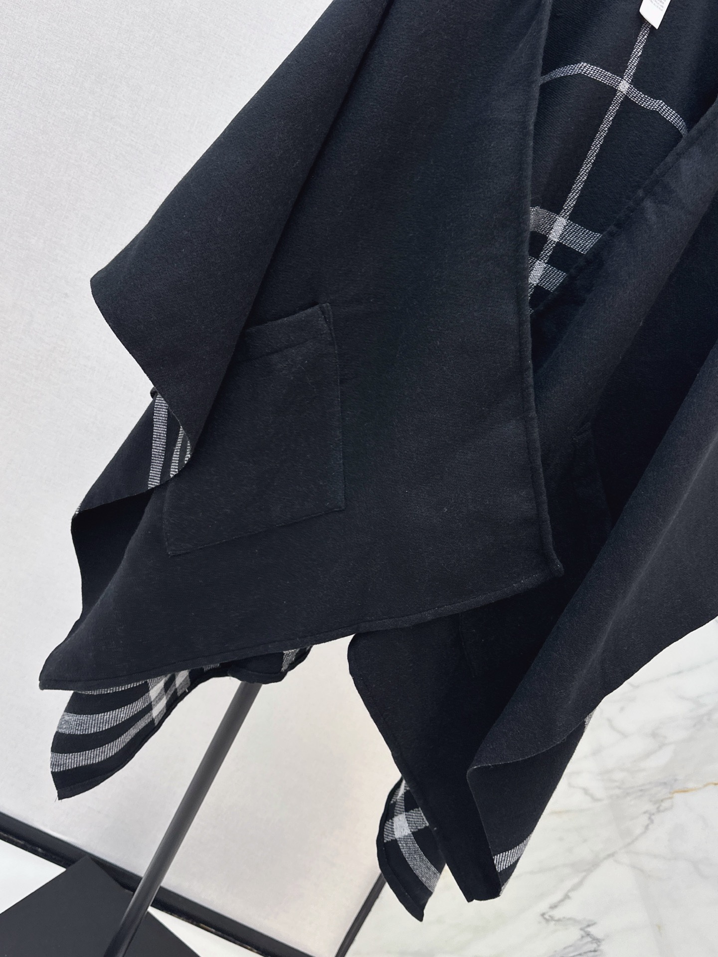 Bur 26fw wool shawls