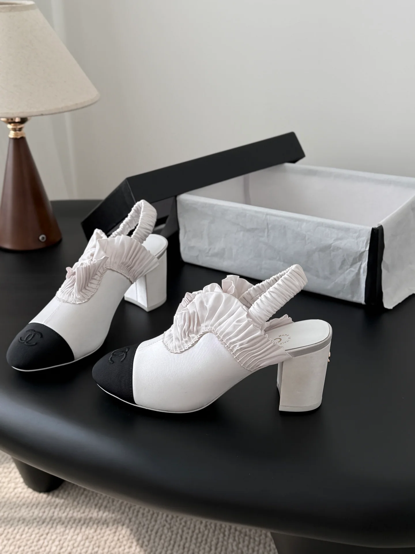 Chan 25fw mary jane chunky heel