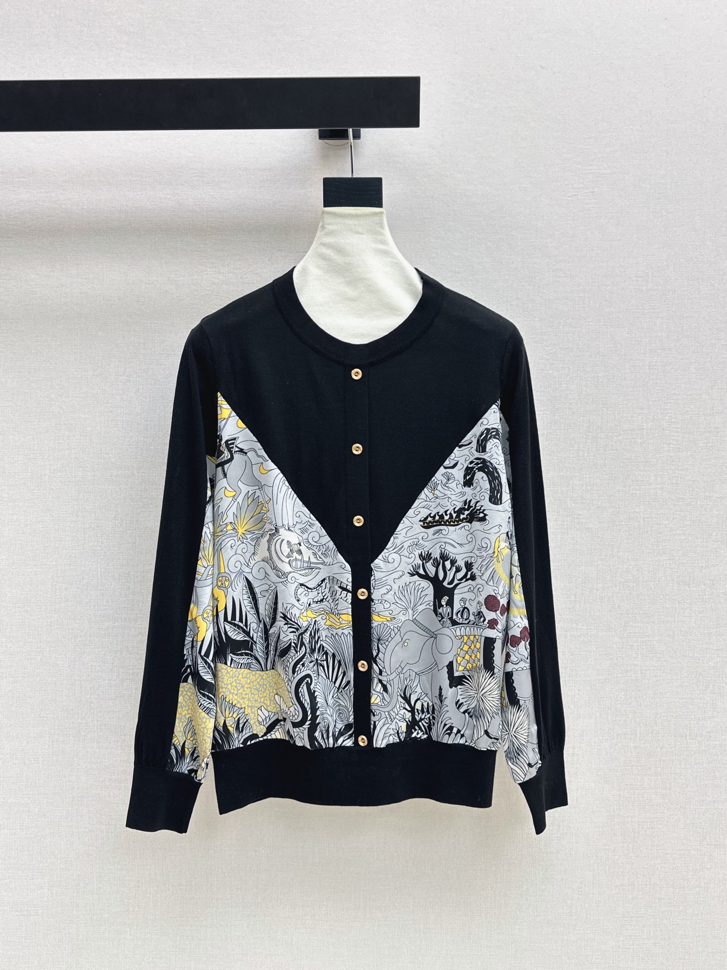 Her 26fw print knit cardigan