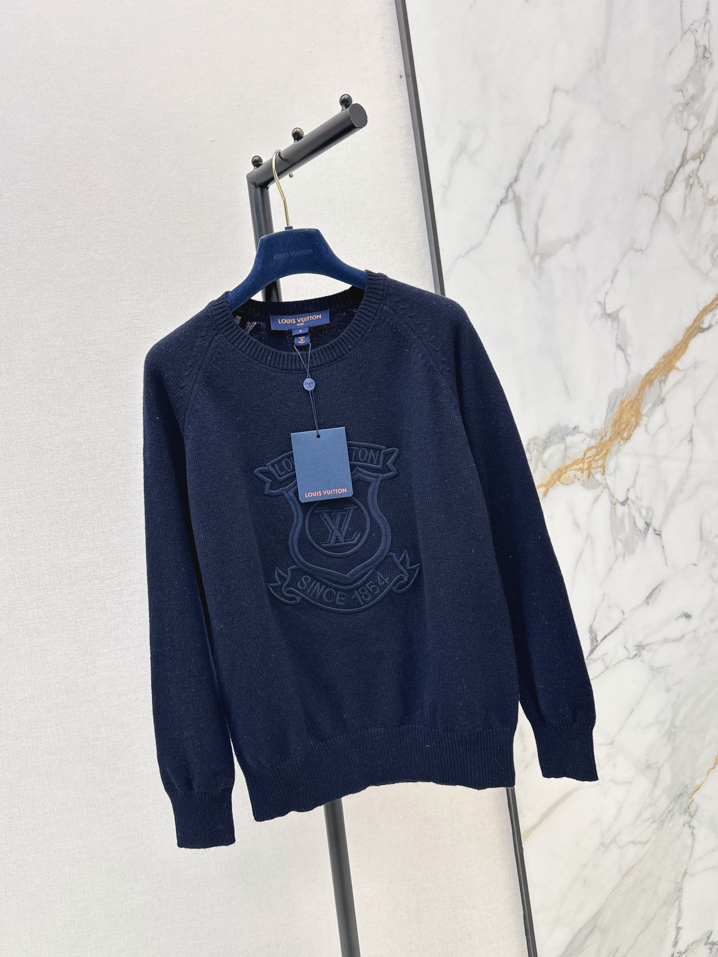 Loui 26fw embroidery knit sweter
