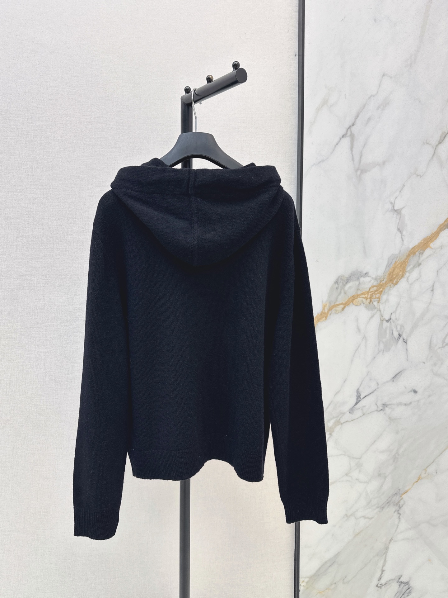 CD 26fw hooded sweater