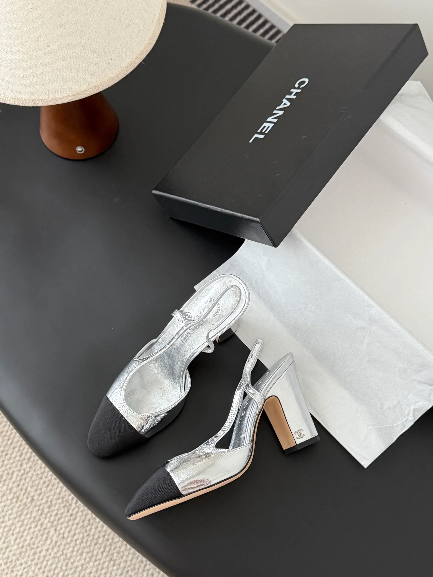Chan 25fw slingback heels