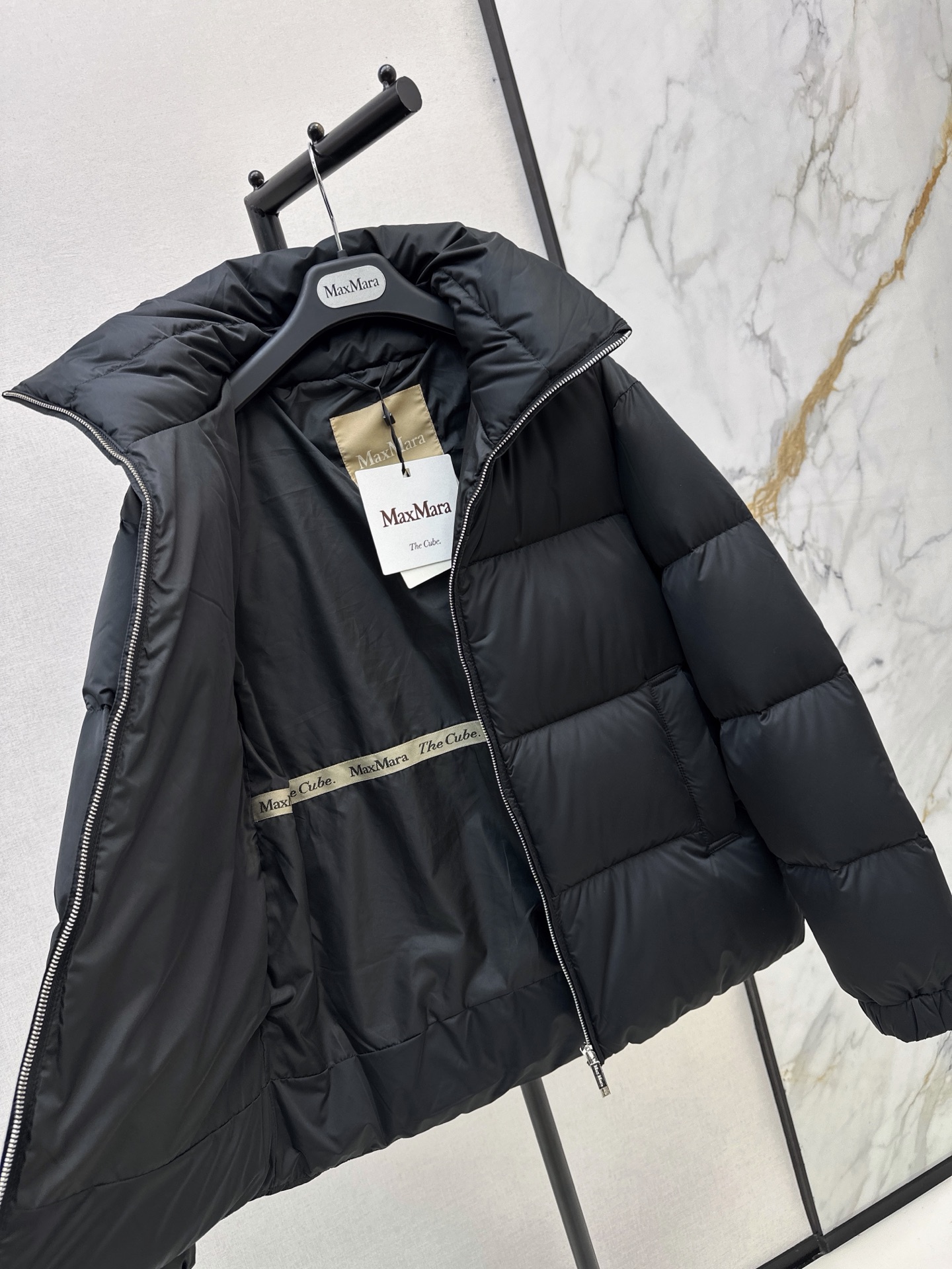 Max 26fw down jacket