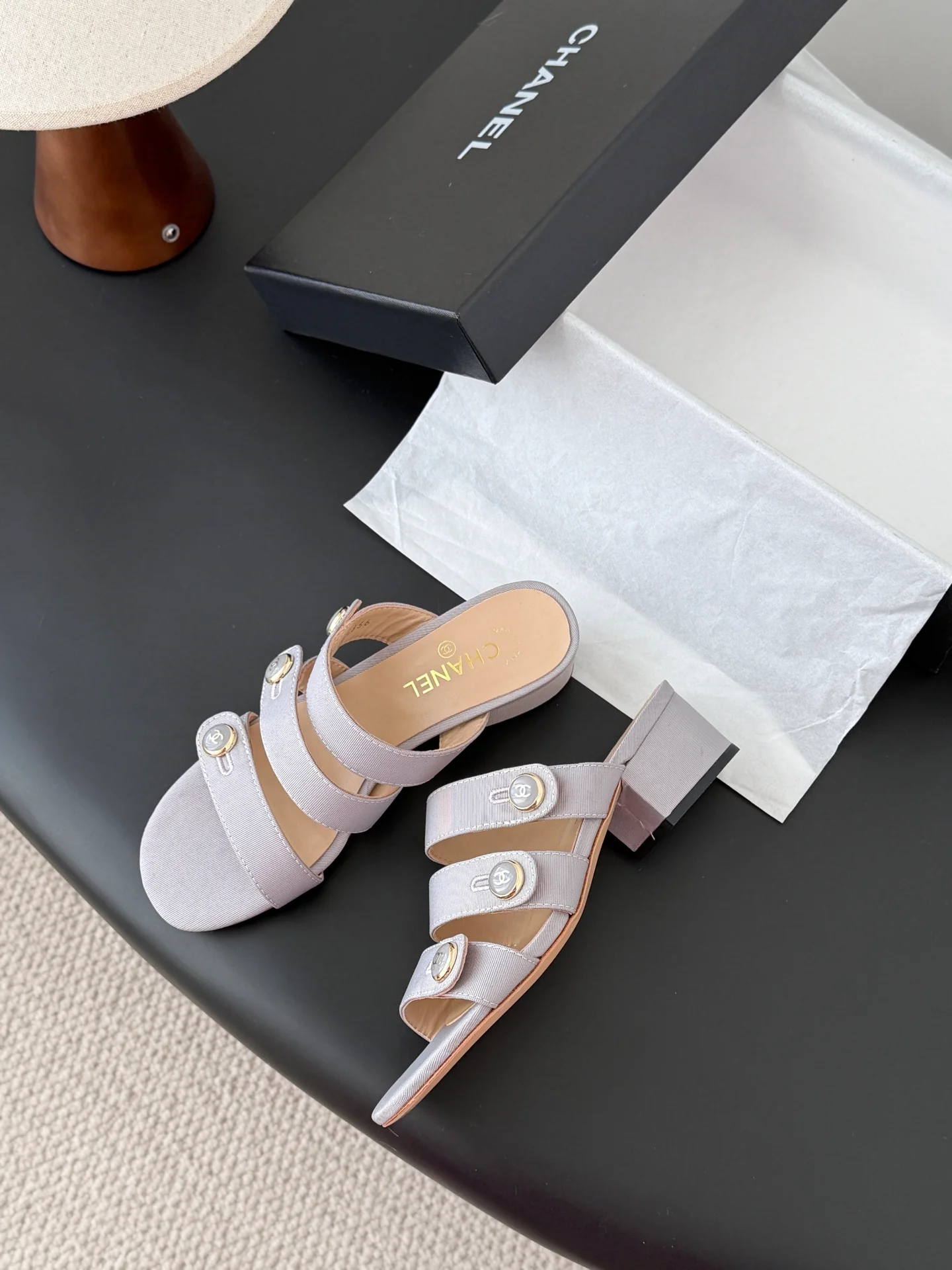 Chan 26ss sandals