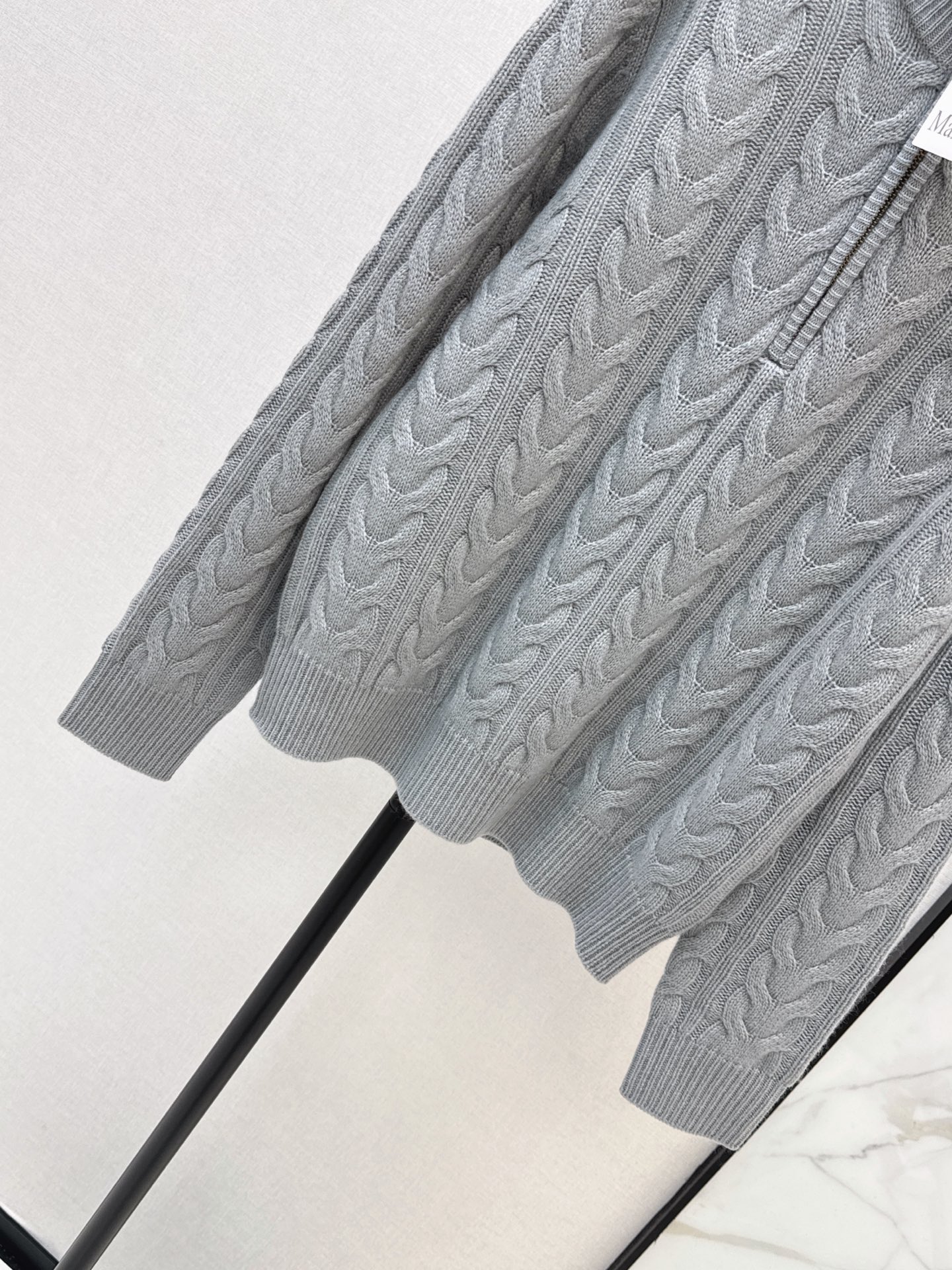 Max 26fw cable half-zip knit sweater