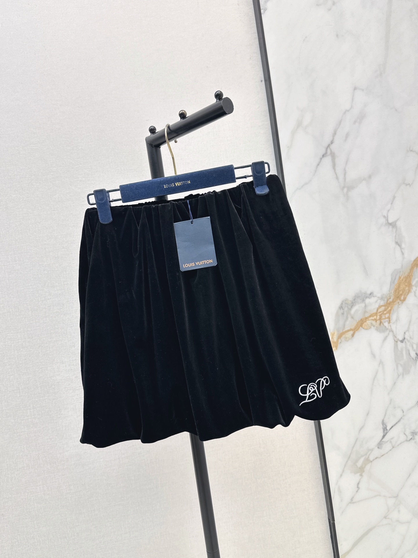 Loui 26fw velvet skirt