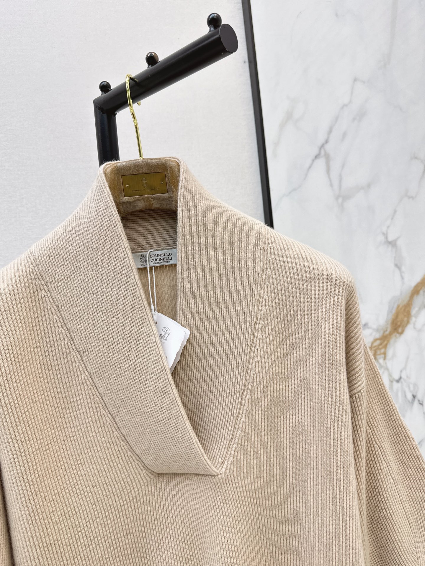 Brun 26fw cashmere sweater