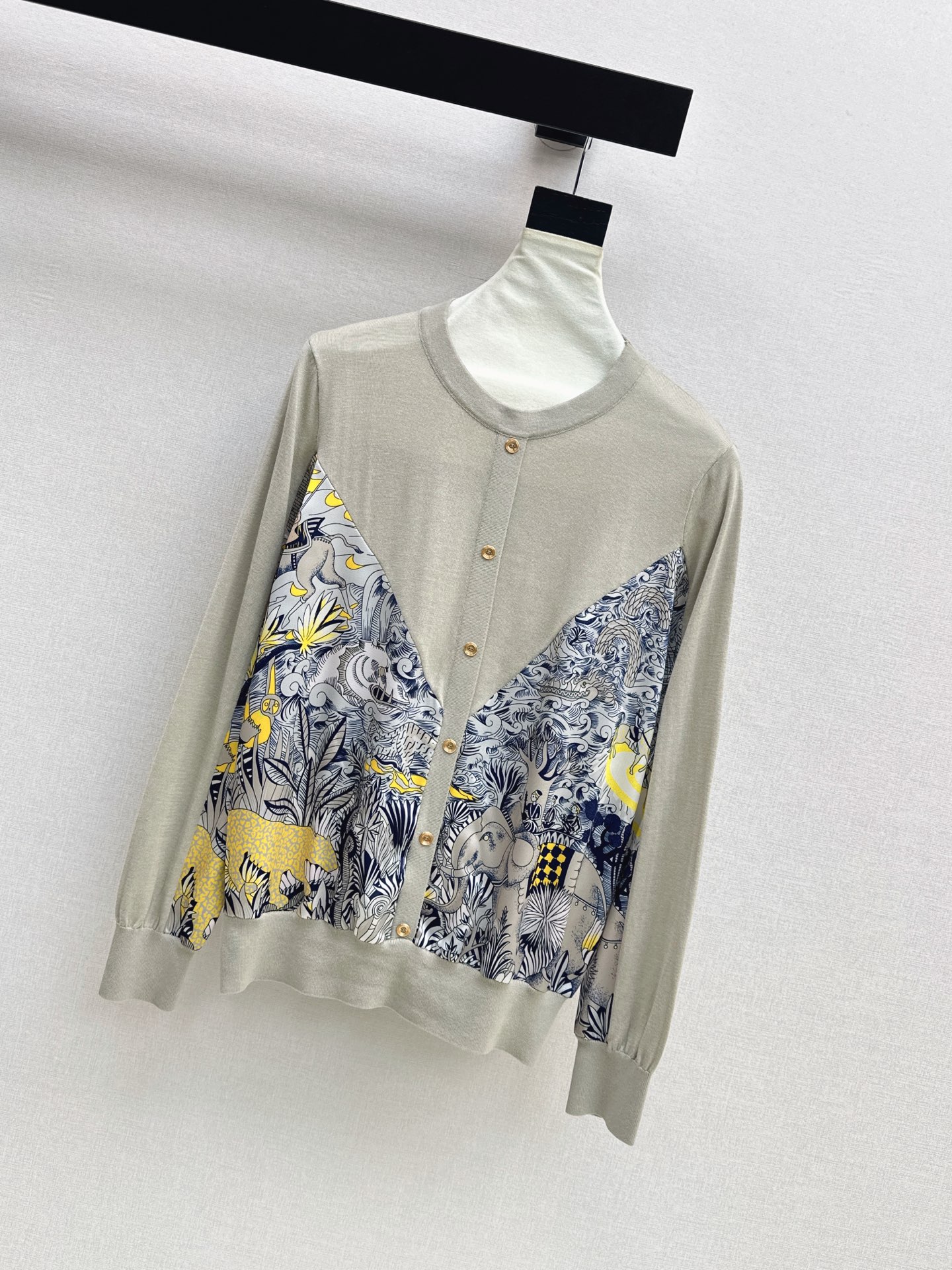 Her 26fw print knit cardigan