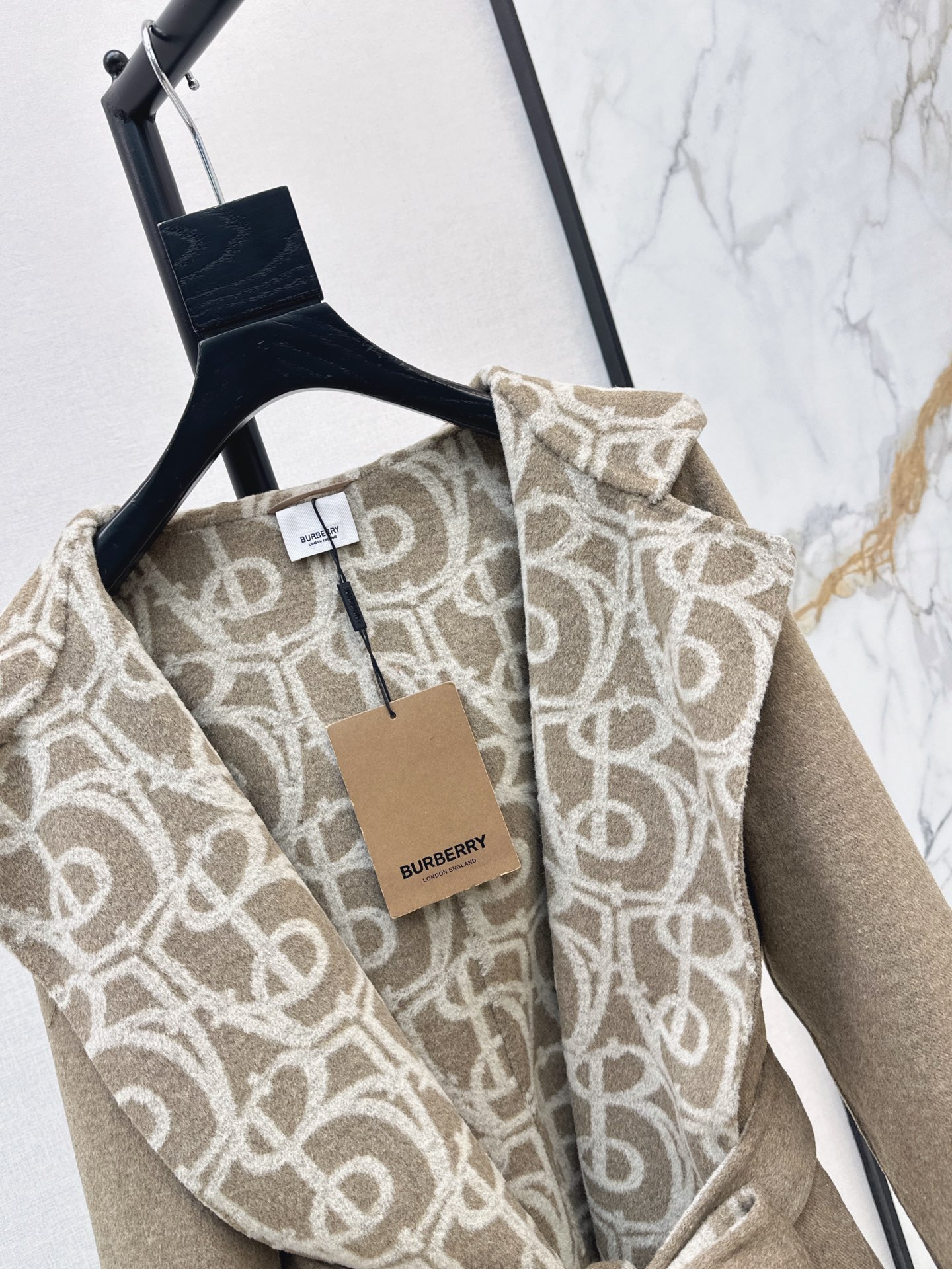 Bur 26fw woolen hooded overcoats