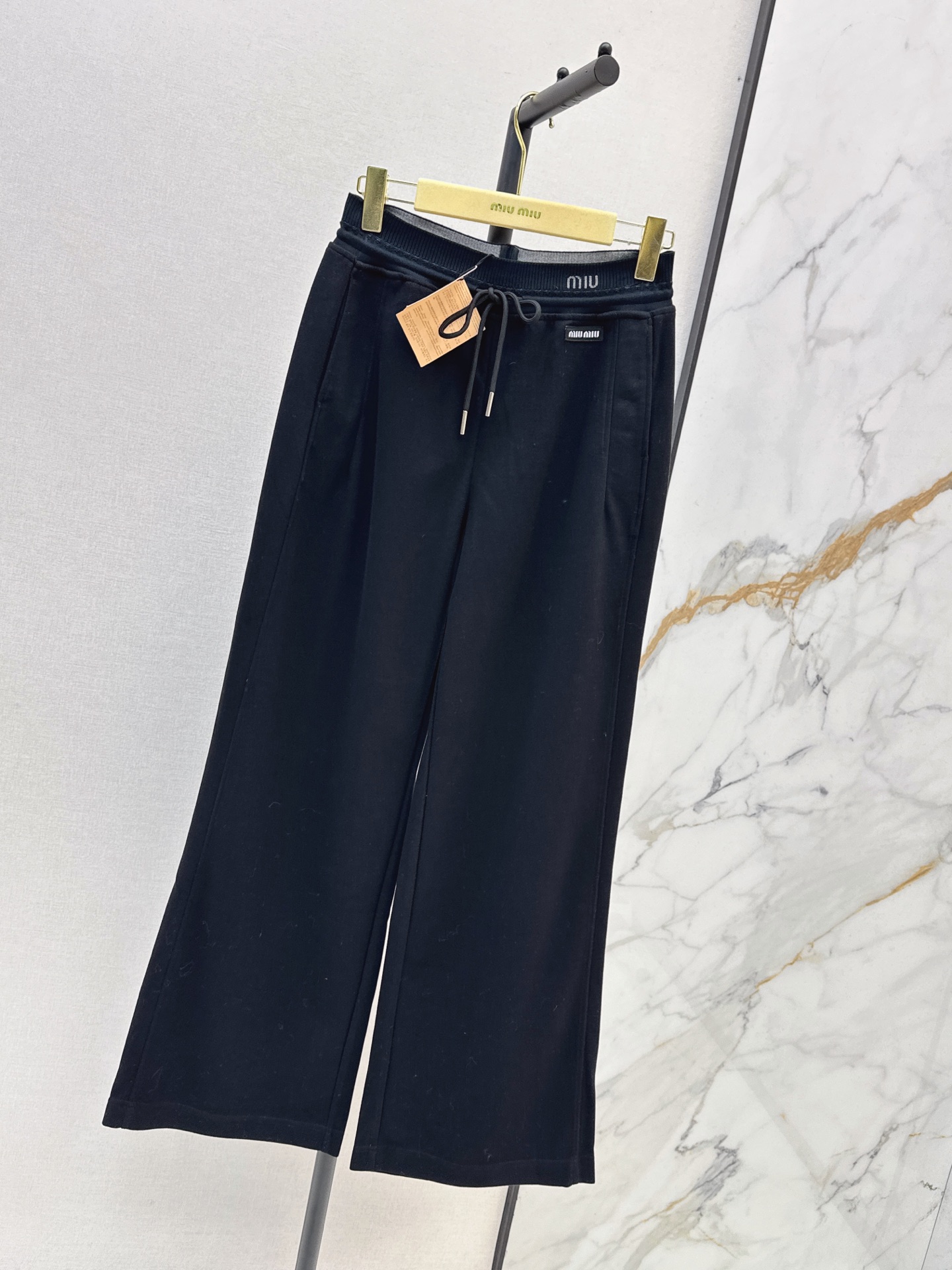Miu 26fw darwstring pants sets