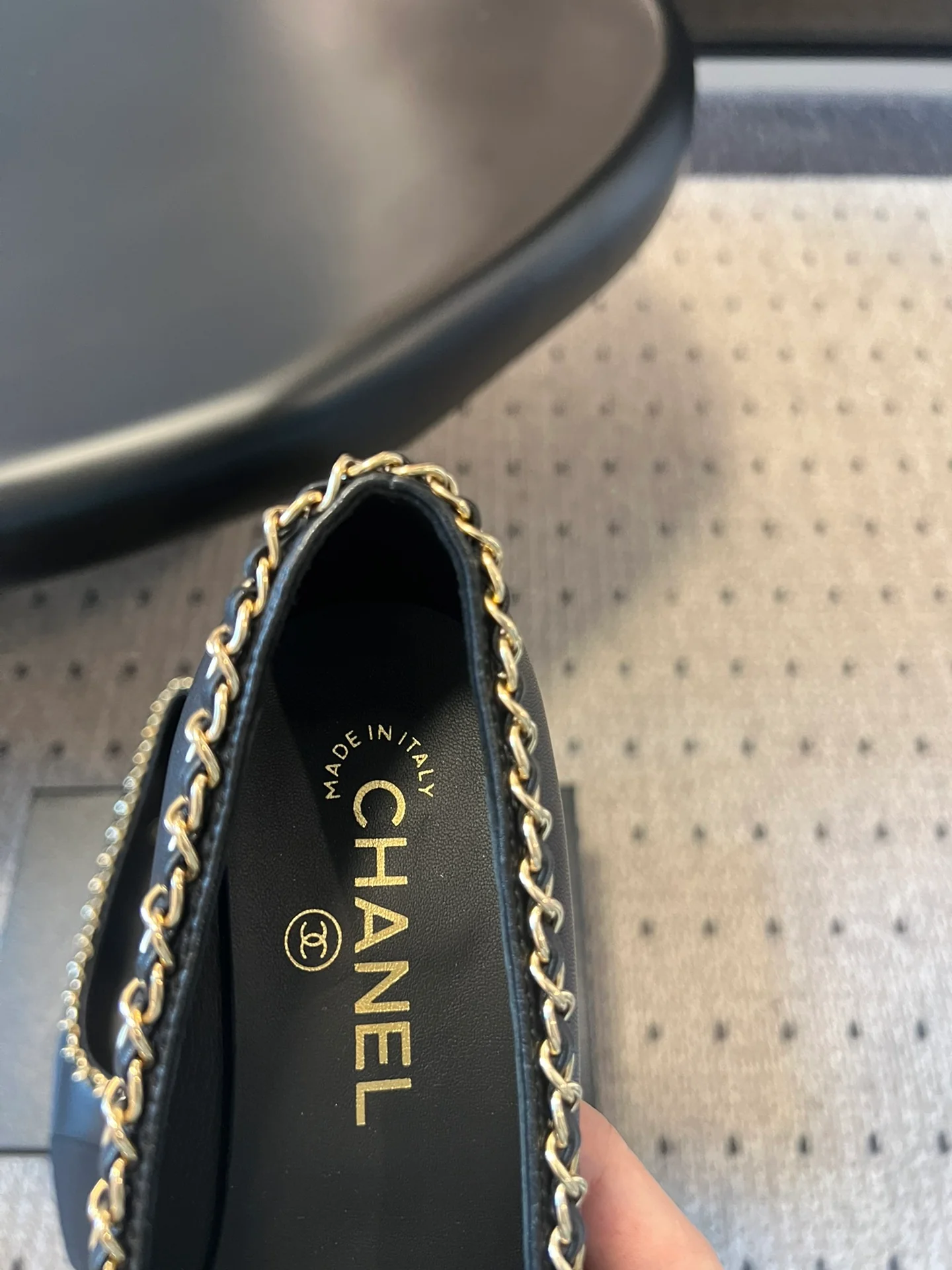 Chan 25fw chunky heels