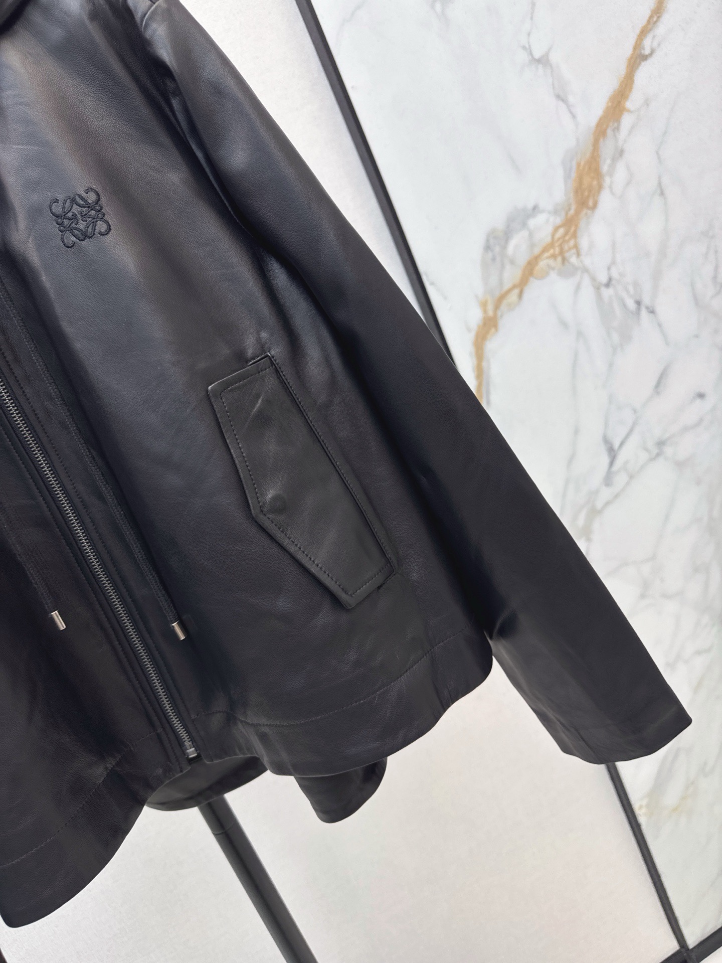 Loe 26fw leather hooded jacket