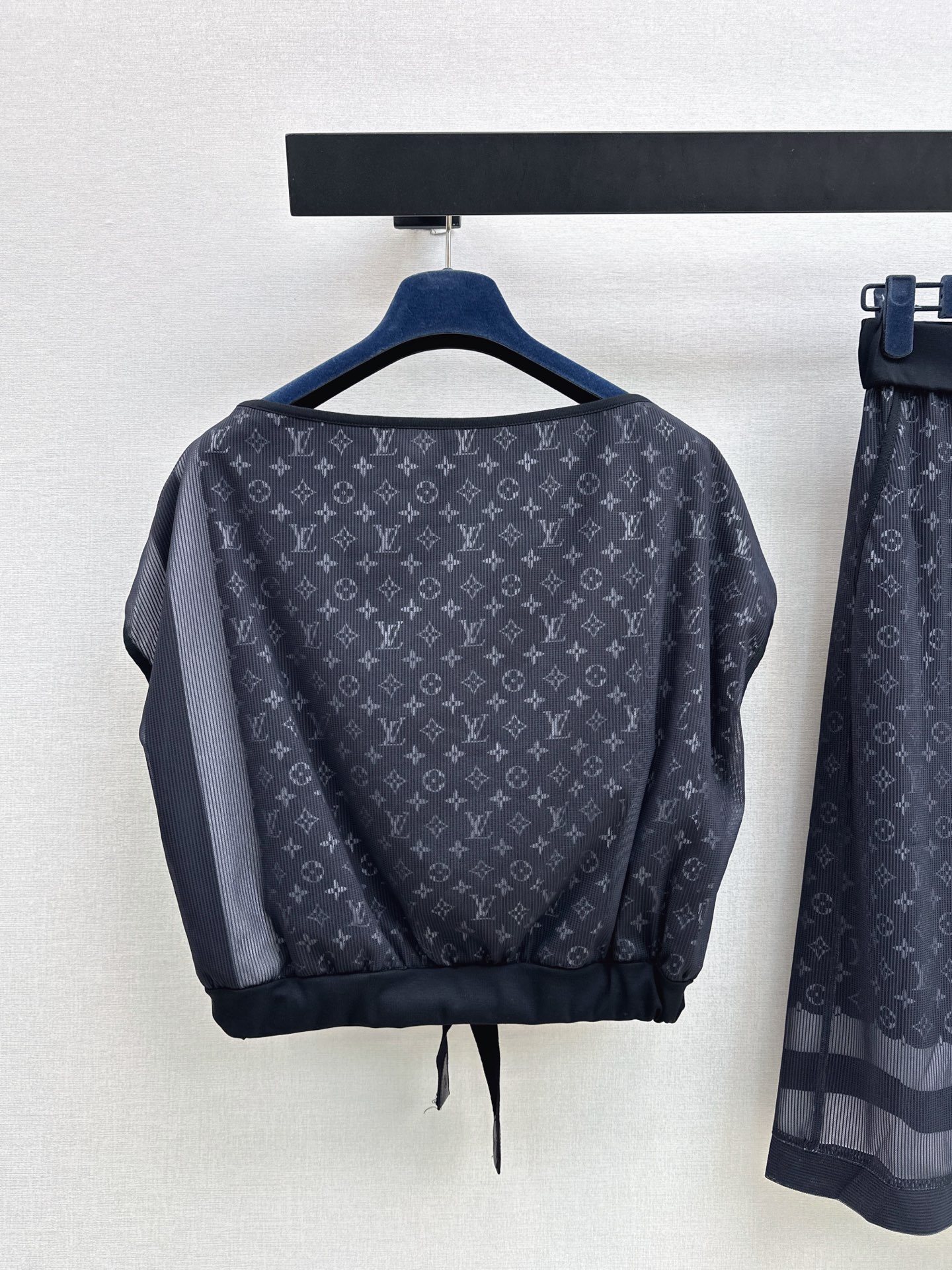 Loui 26ss print tie-hem top