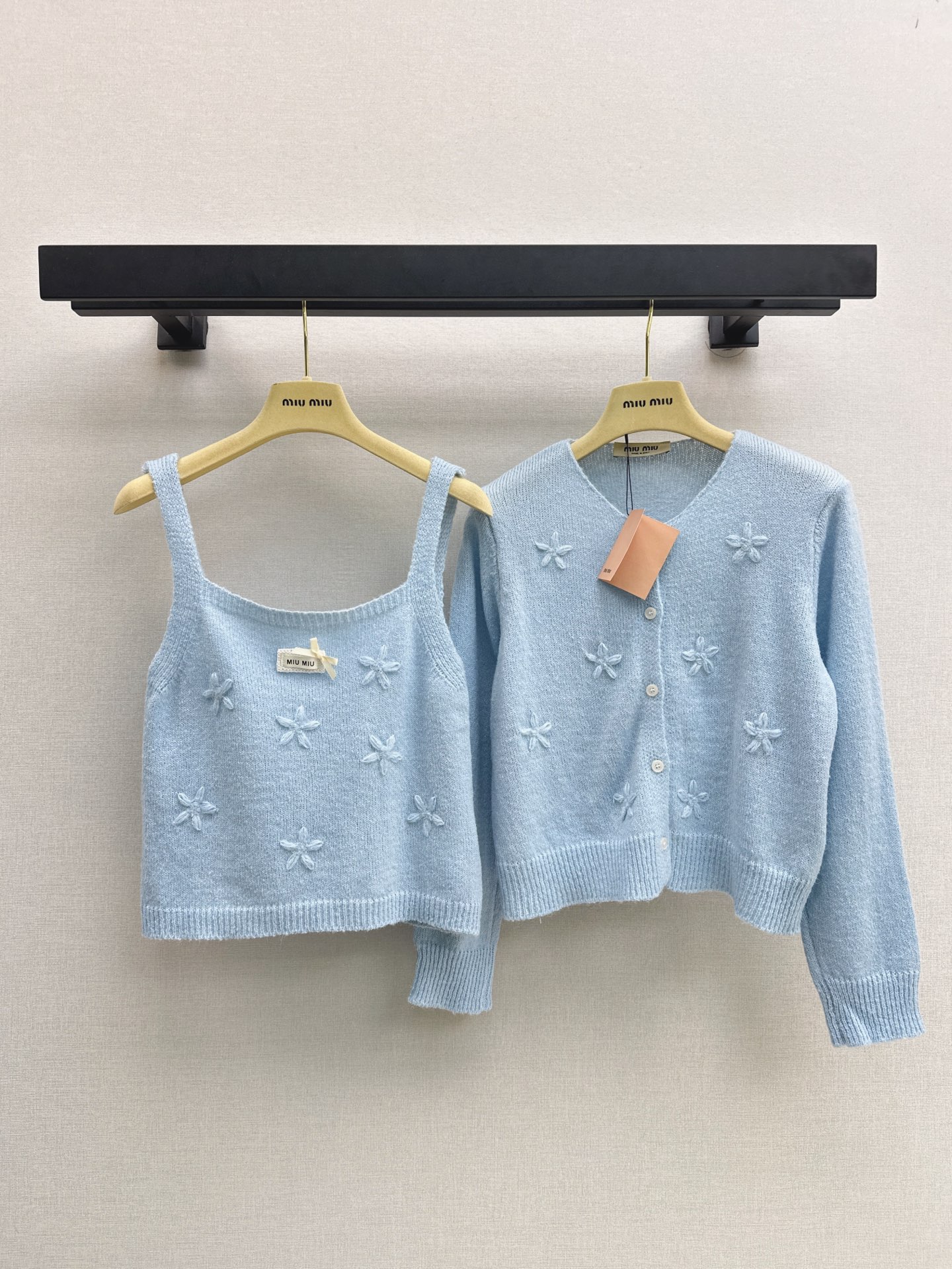Miu 26fw knit camisole cardigan sets