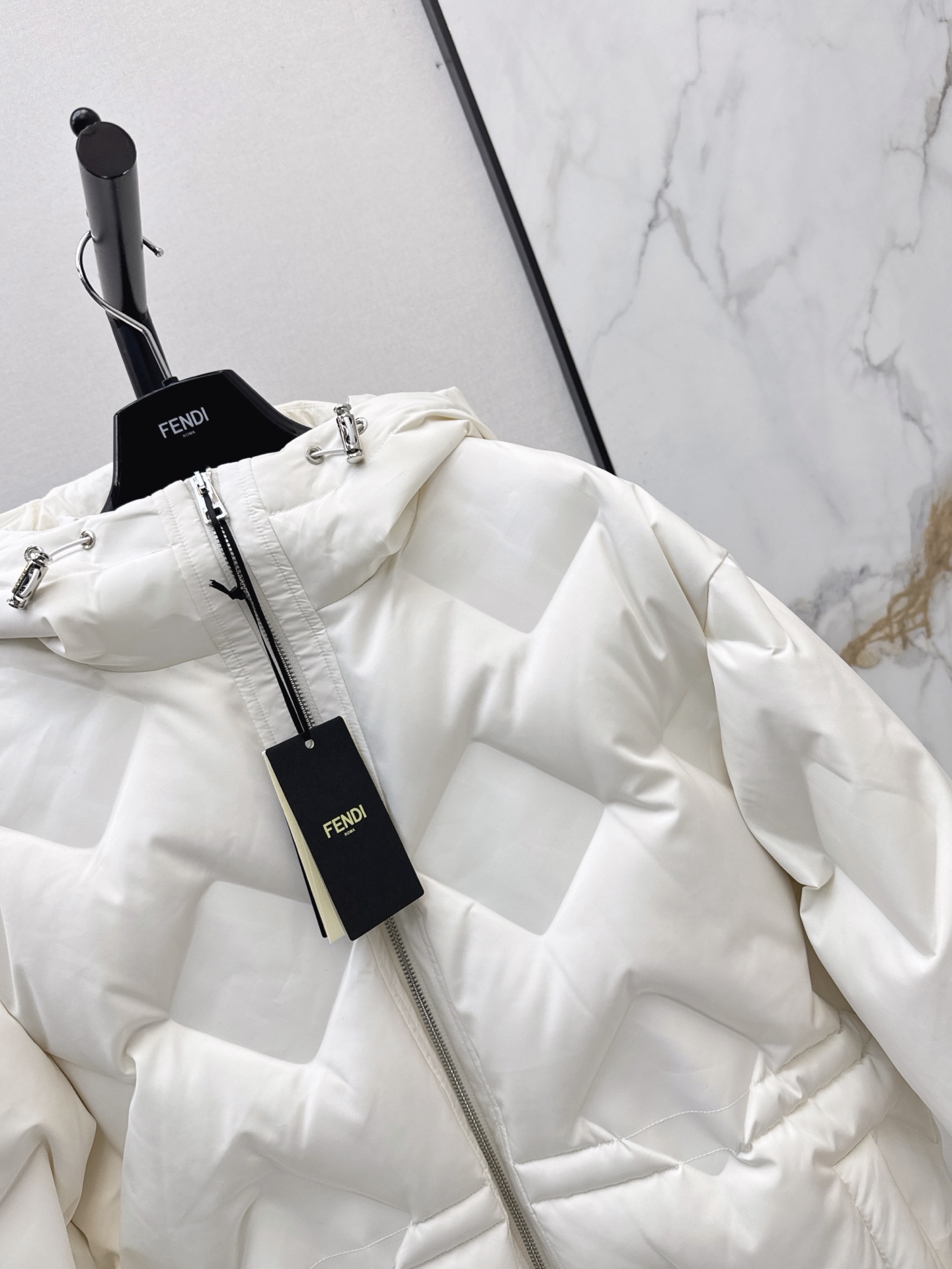 Fen 26fw hooded down jacket