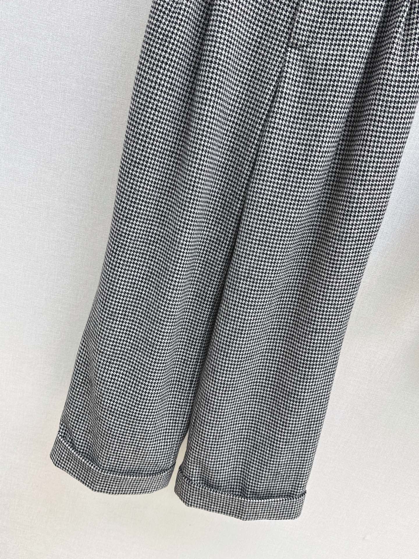 Brun 26fw suit pants