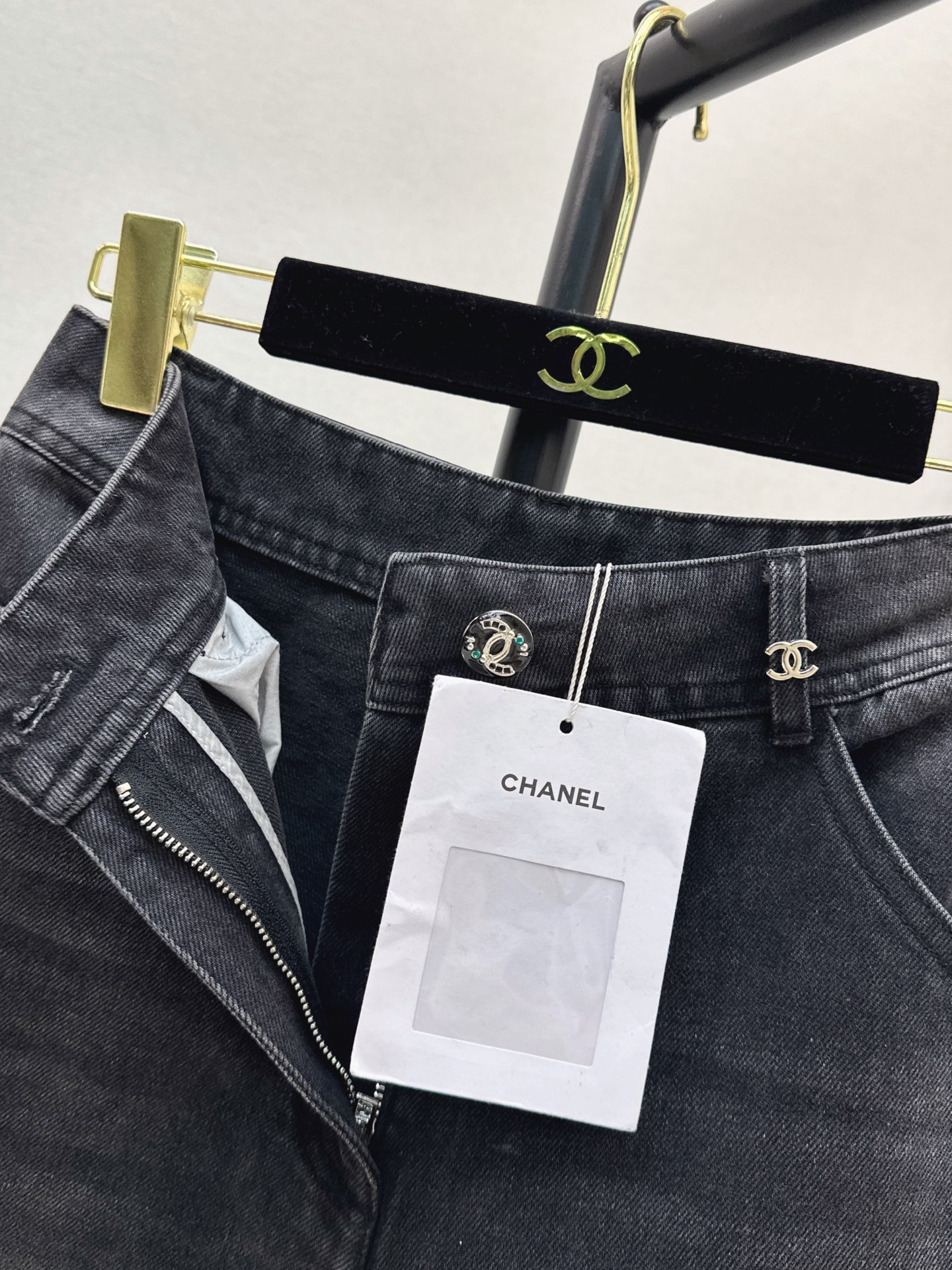 Chan 26fw straight-leg jeans