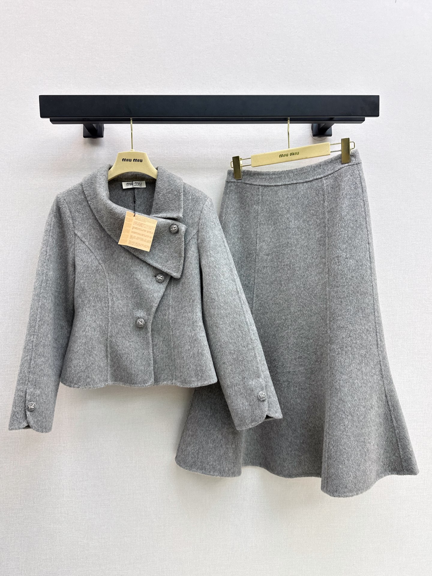 Miu 26fw woolen cropped jacket mermaid skirt sets