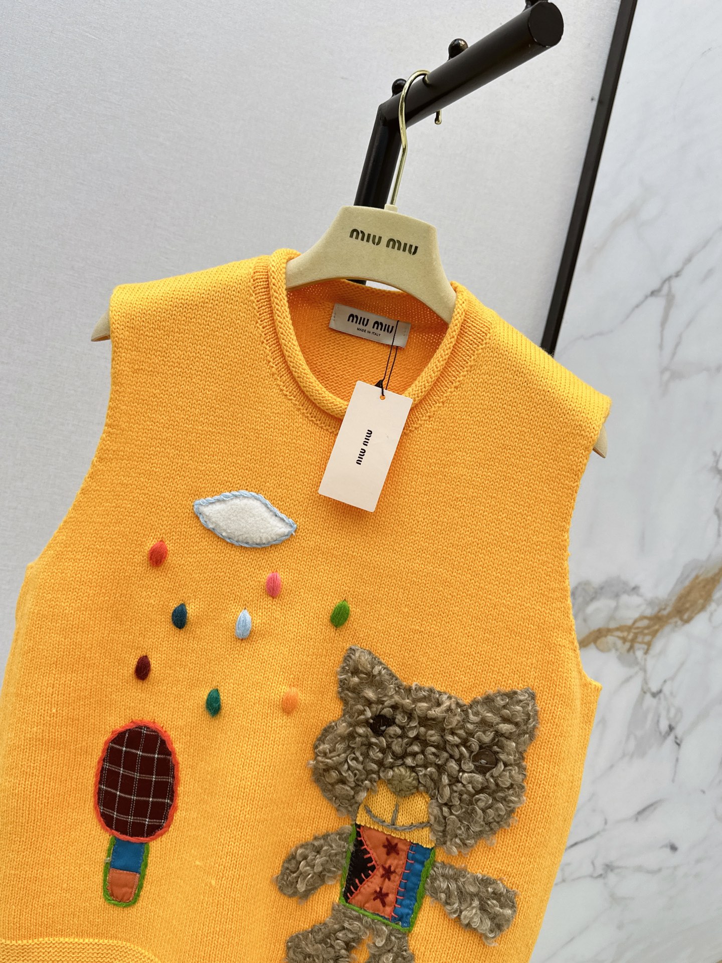 Miu 26fw embroidery knit vest