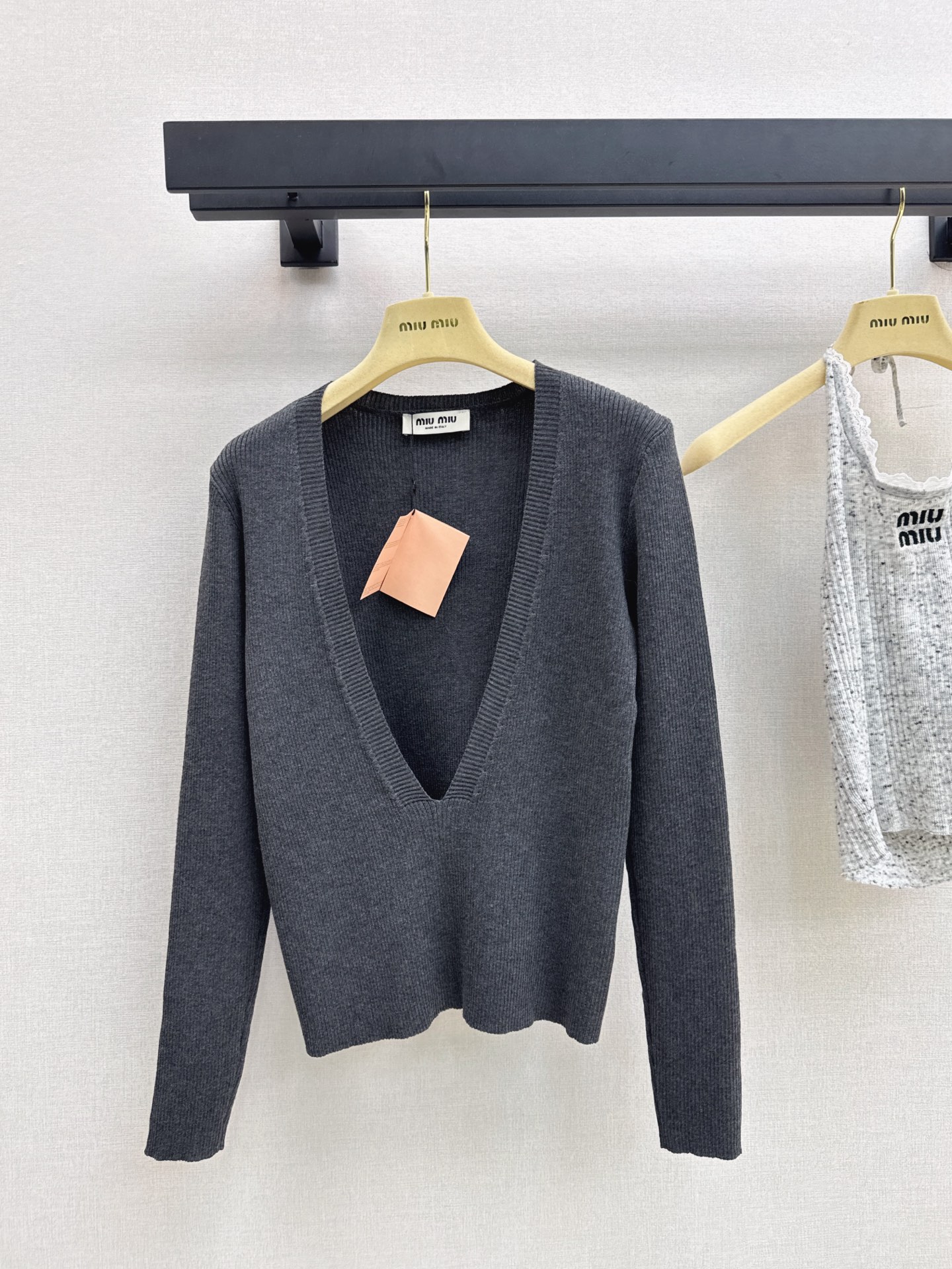 Miu 26fw knit camisole knit sweater sets