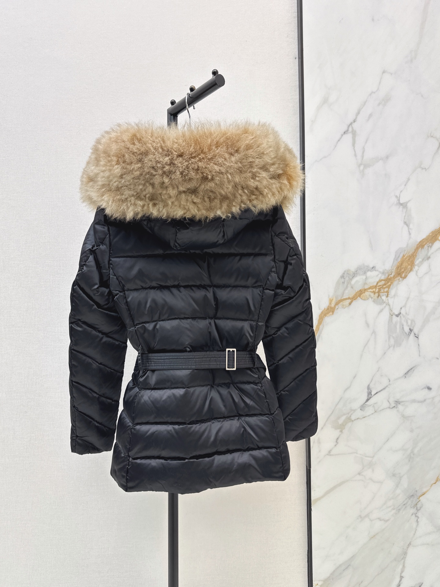Monc 26fw fur-trim hooded belted down jacket