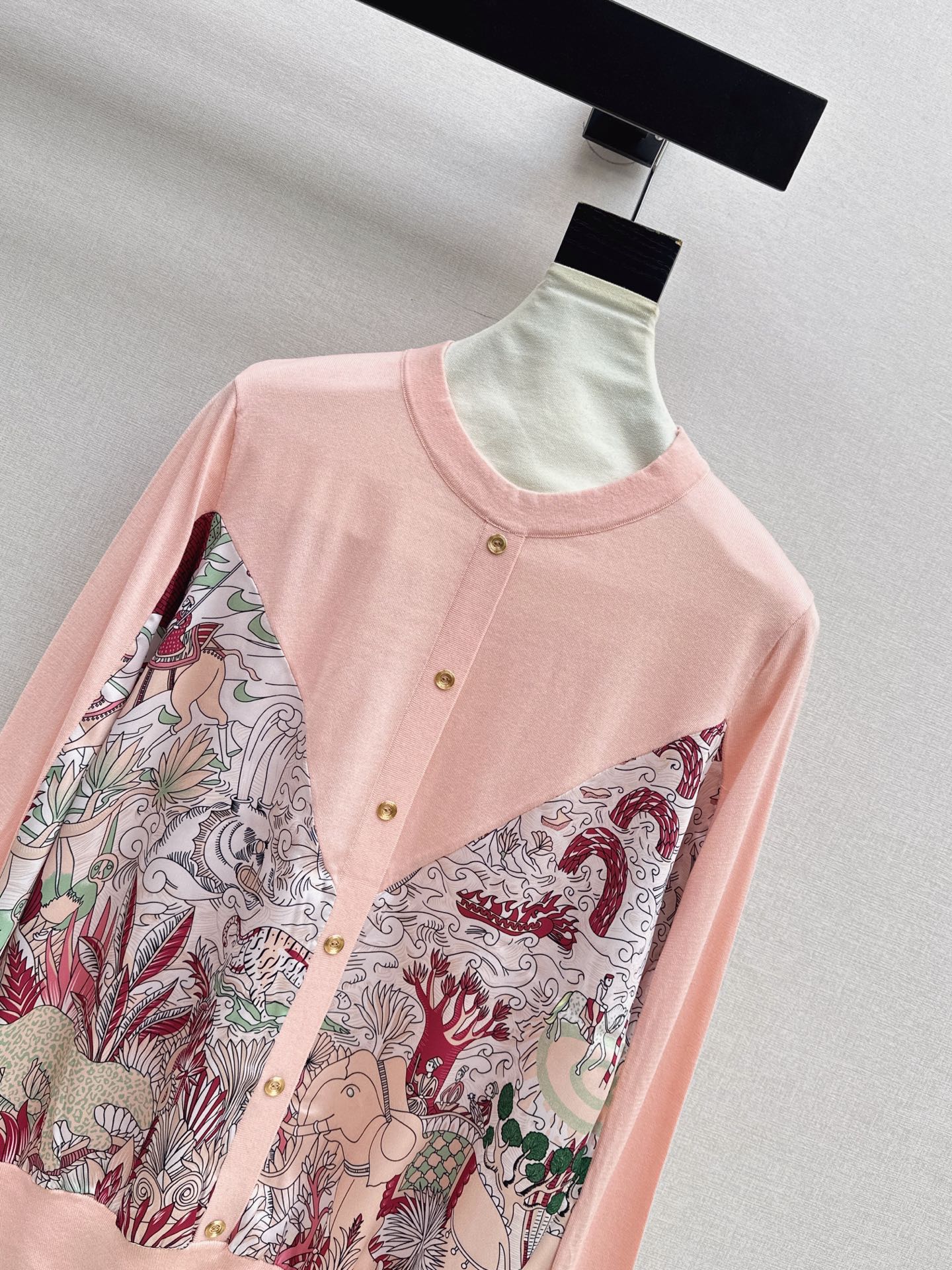 Her 26fw print knit cardigan