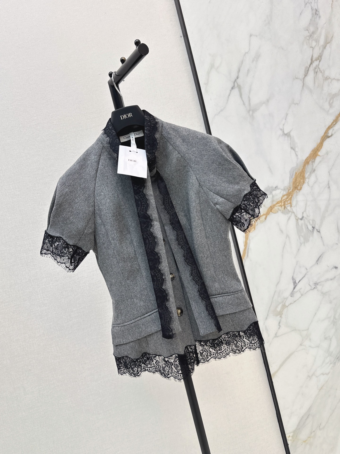 CD 26fw contract lace ribbon top