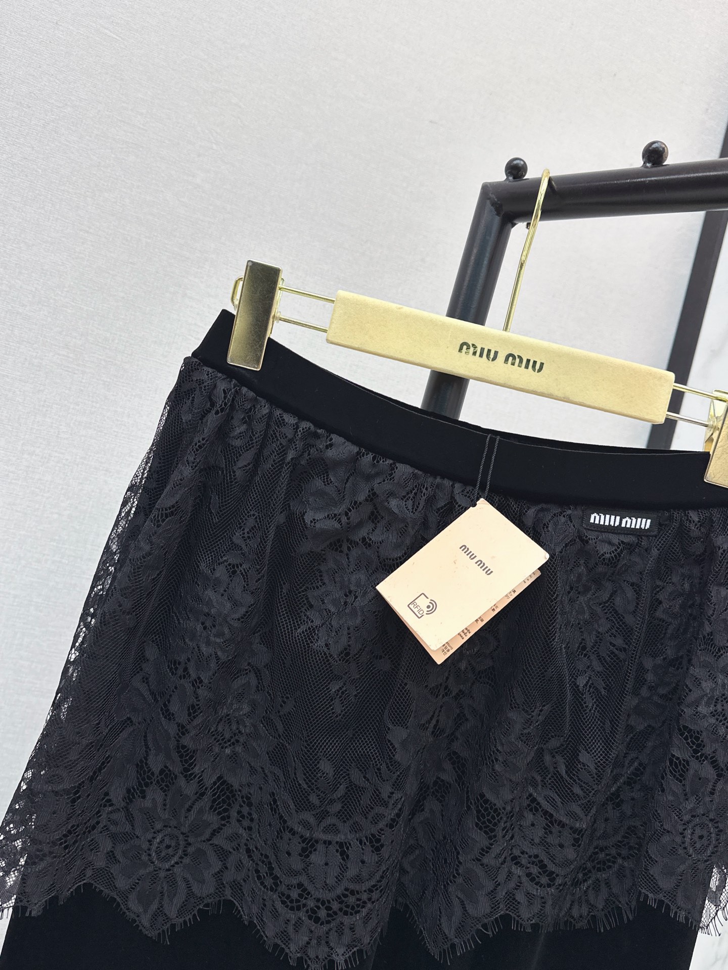 Miu 26fw lace-overlay velvet flared pants