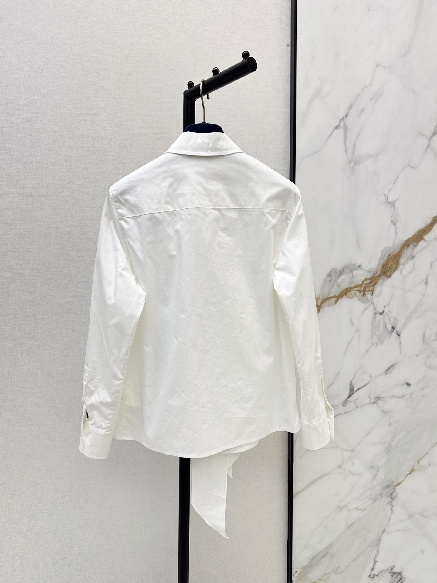 Loui 26fw bow ribbon shirt