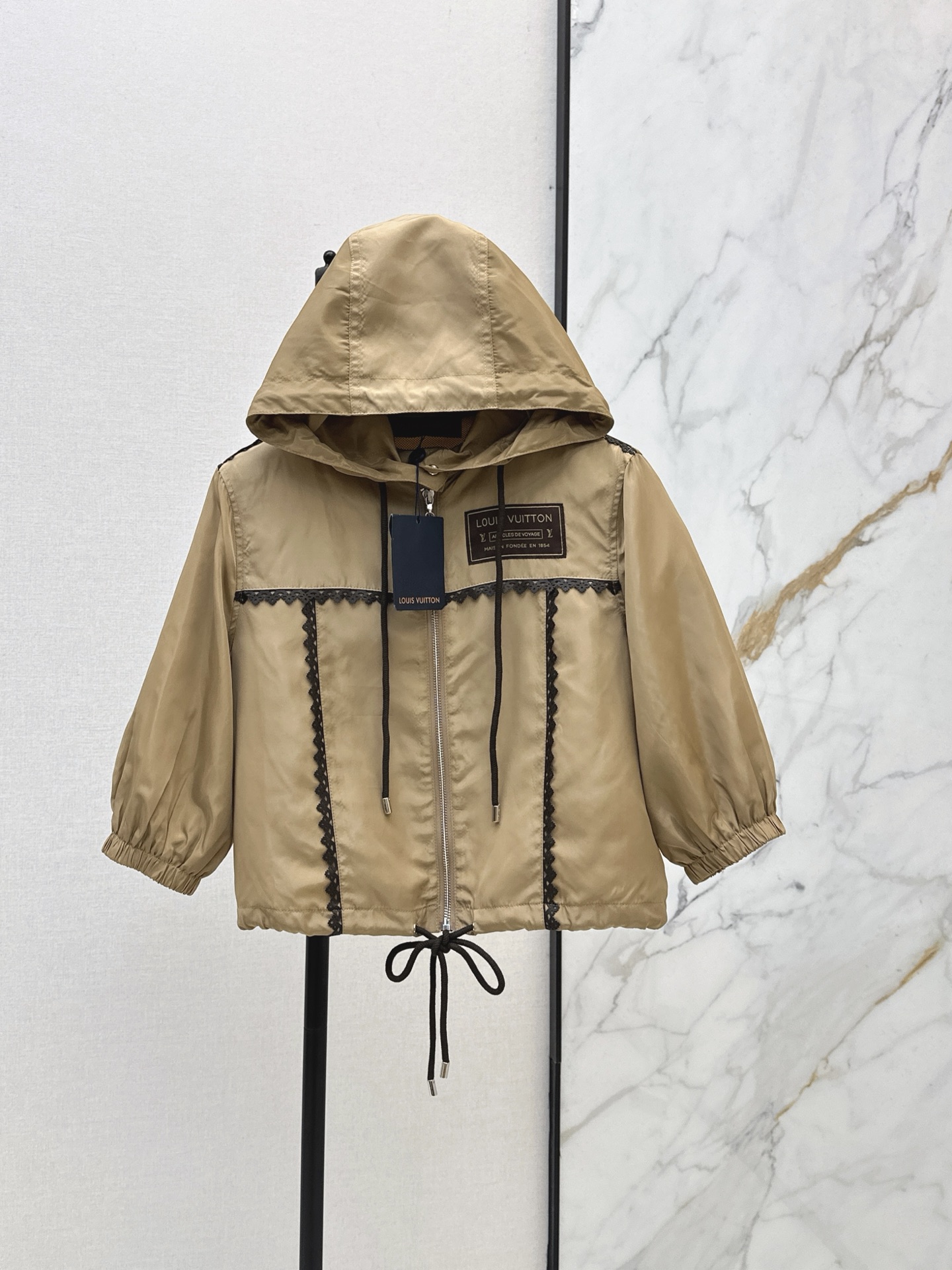 Loui 26ss lace trim jacket