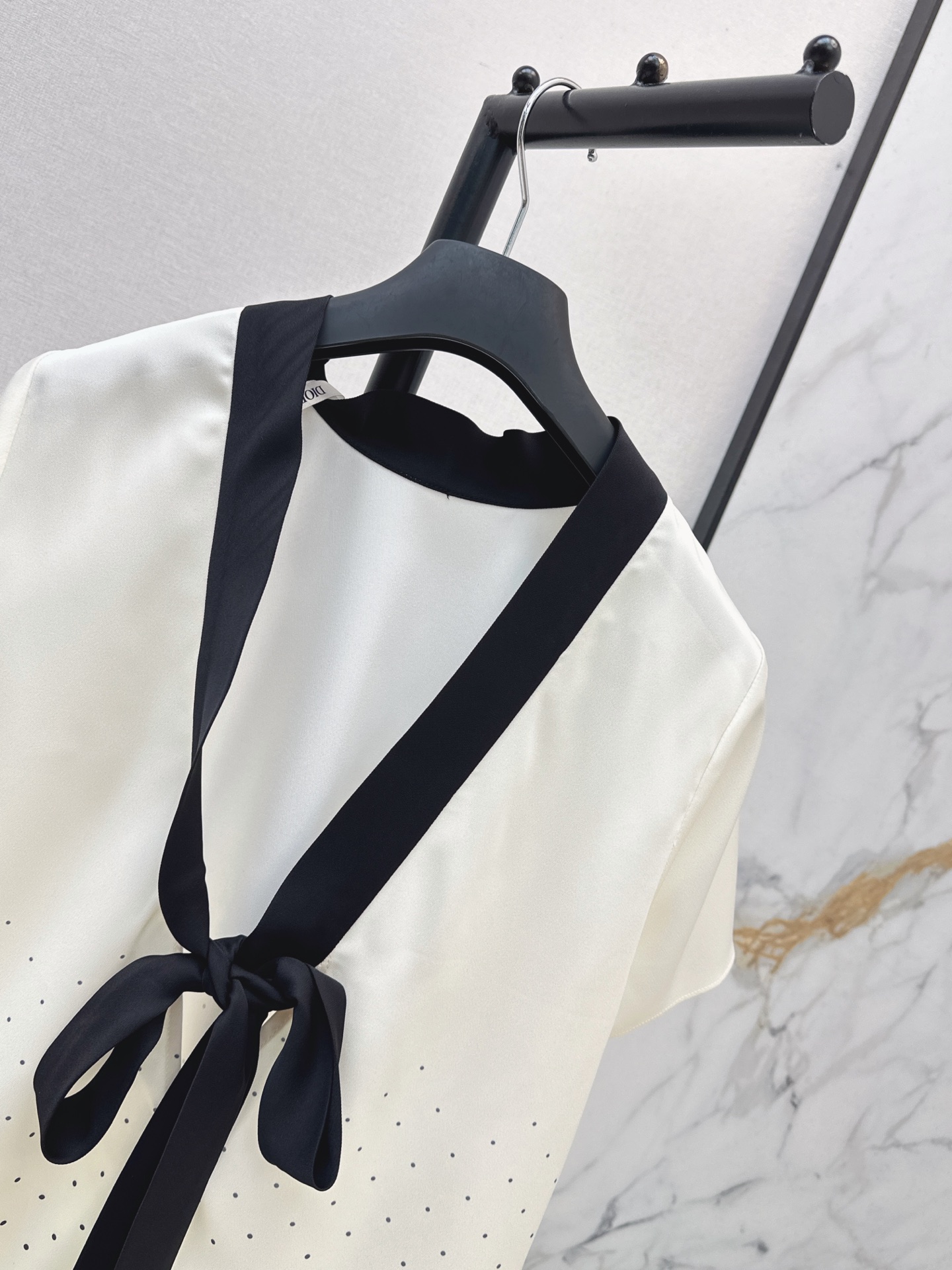 CD 26fw pokla dot shirt