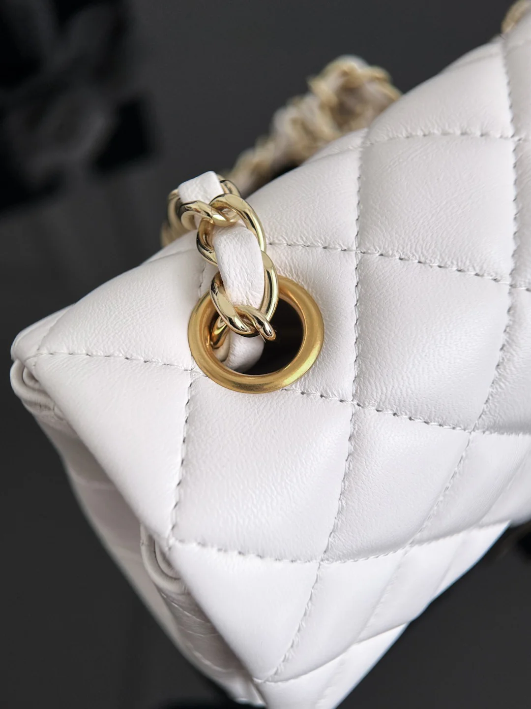 Chan cf20 chain shoulder bag