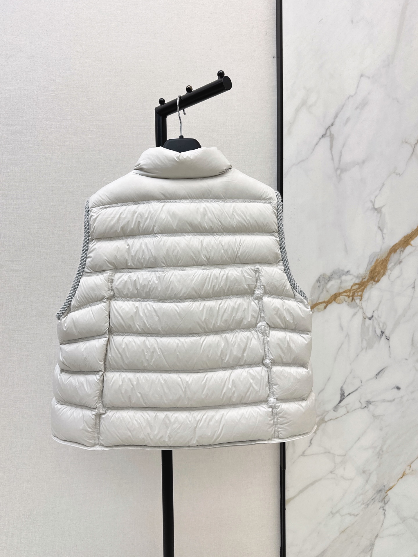 Max 26fw wool contract down vest
