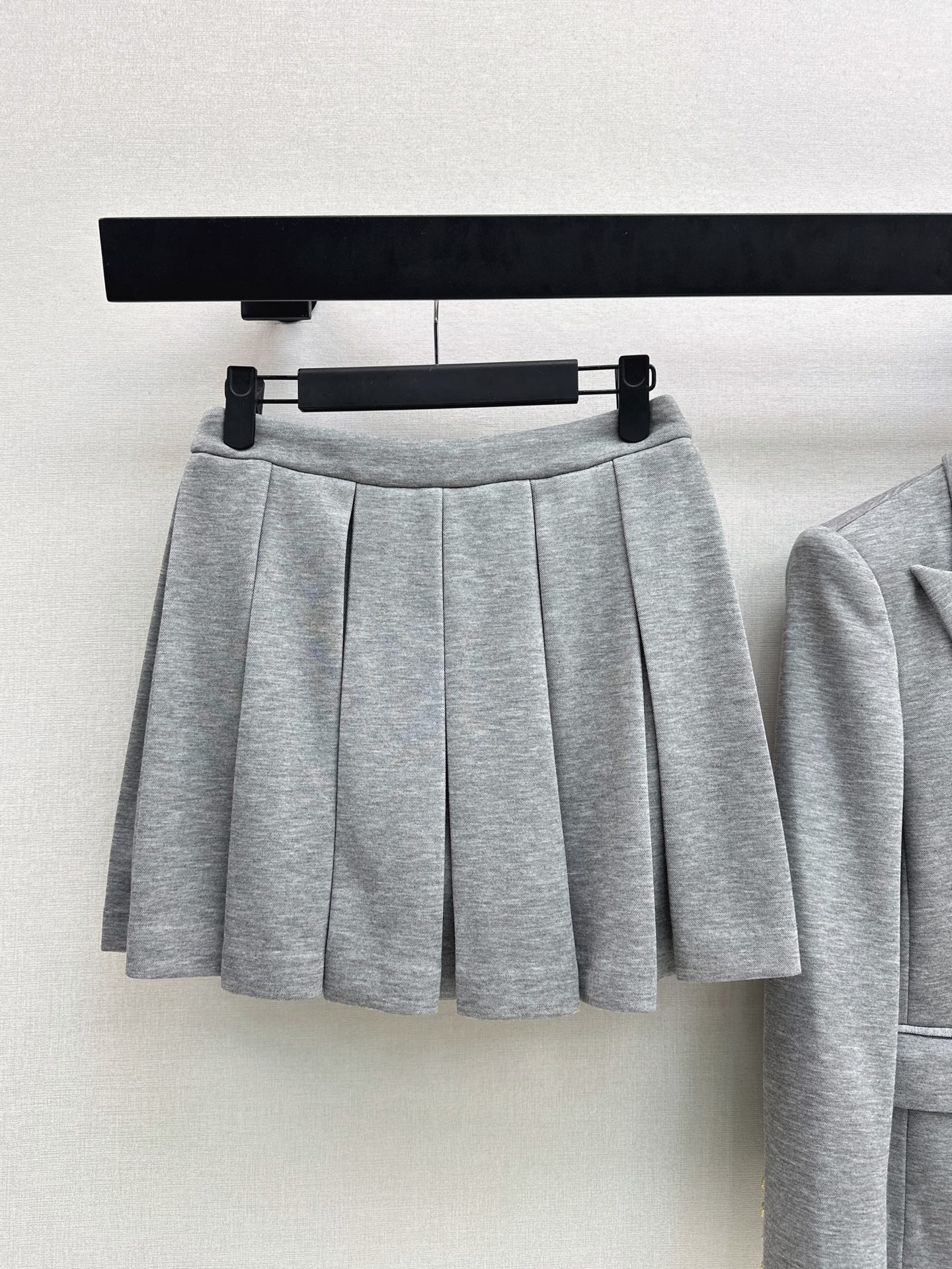 Bal 26fw blazer pleated skirt sets