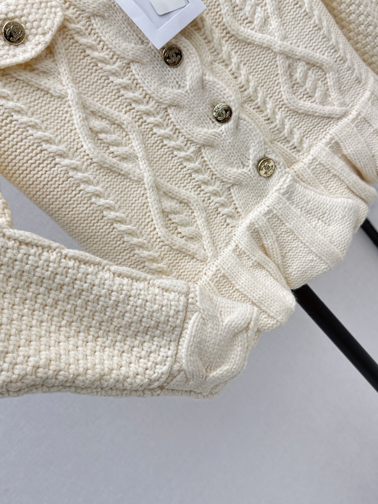 Chan 26fw reffule knit cardigan
