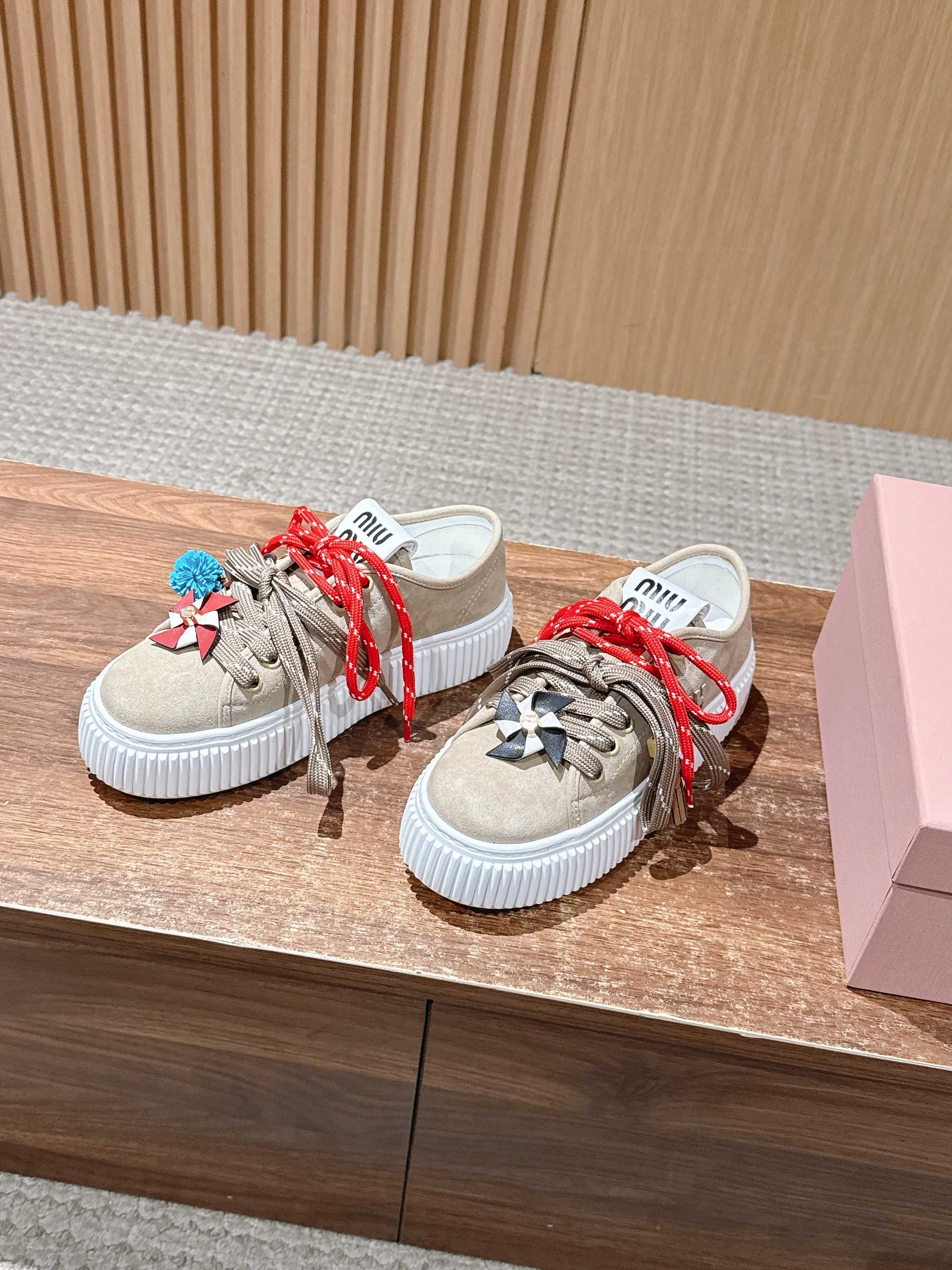 Miu 25fw casual shoes