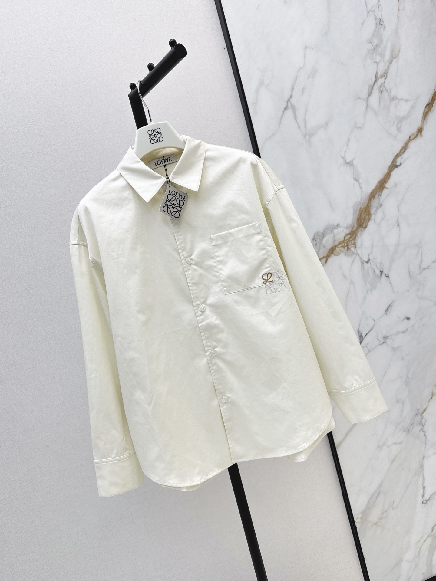 Loe 26fw shirt