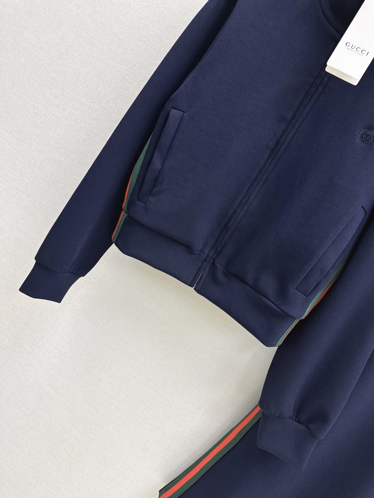 Guc 26fw tracksuit