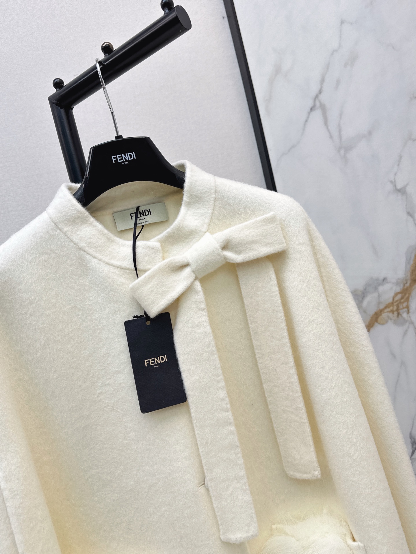 Fen 26fw woolen cape jacket
