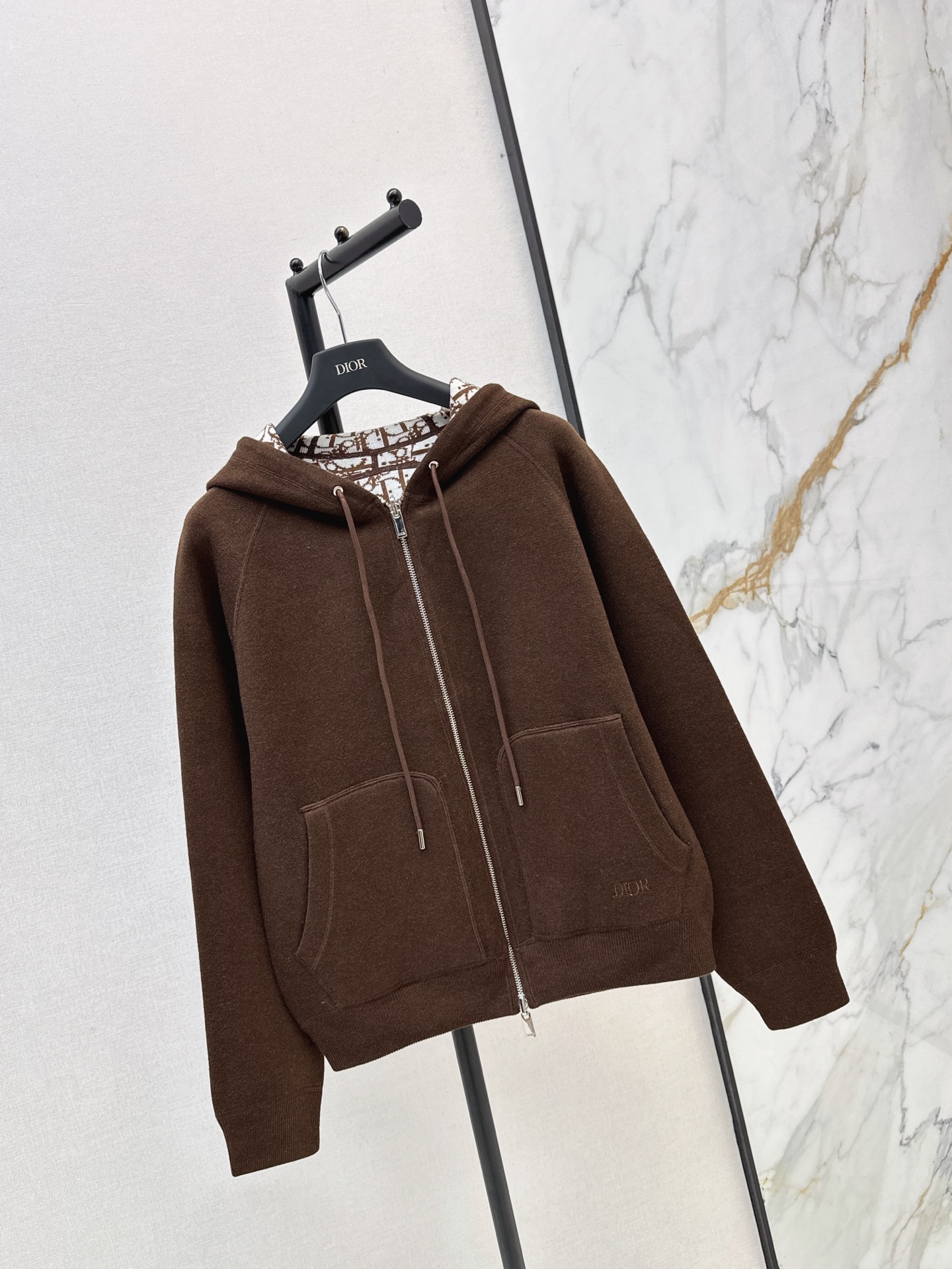 CD 26fw reversible hooded knit jacket