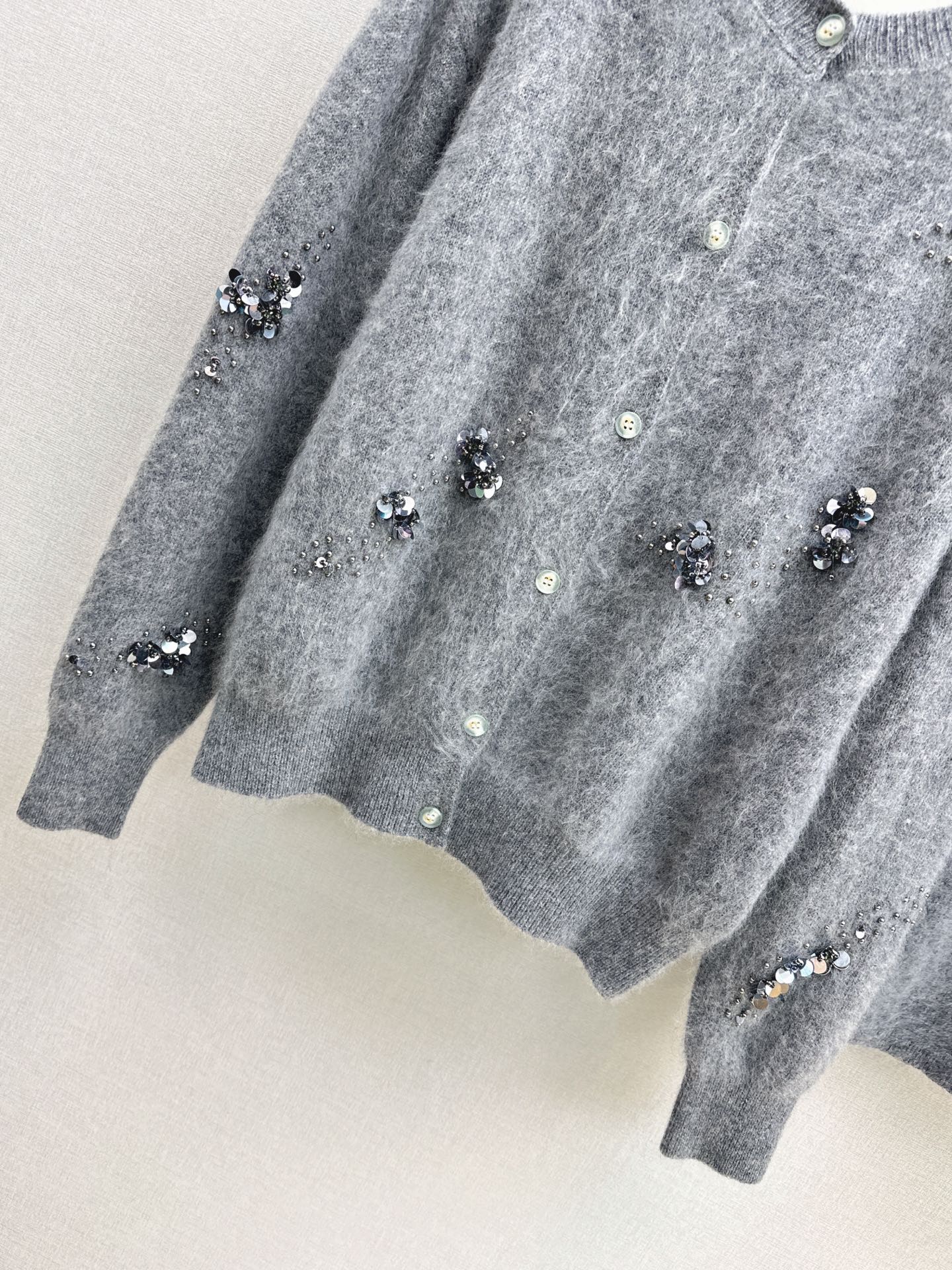 Miu 26fw beading sequin knit sweater skirt sets