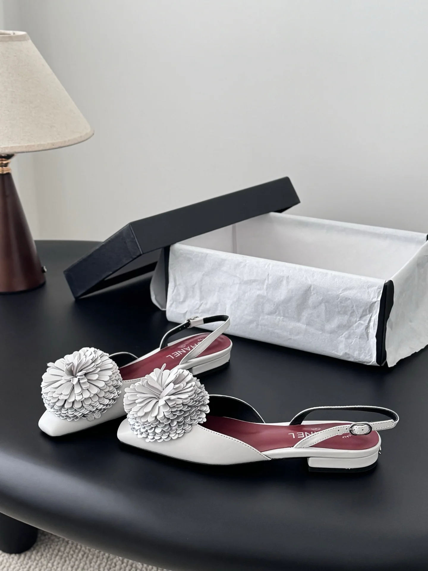 Chan 26ss slingback flats